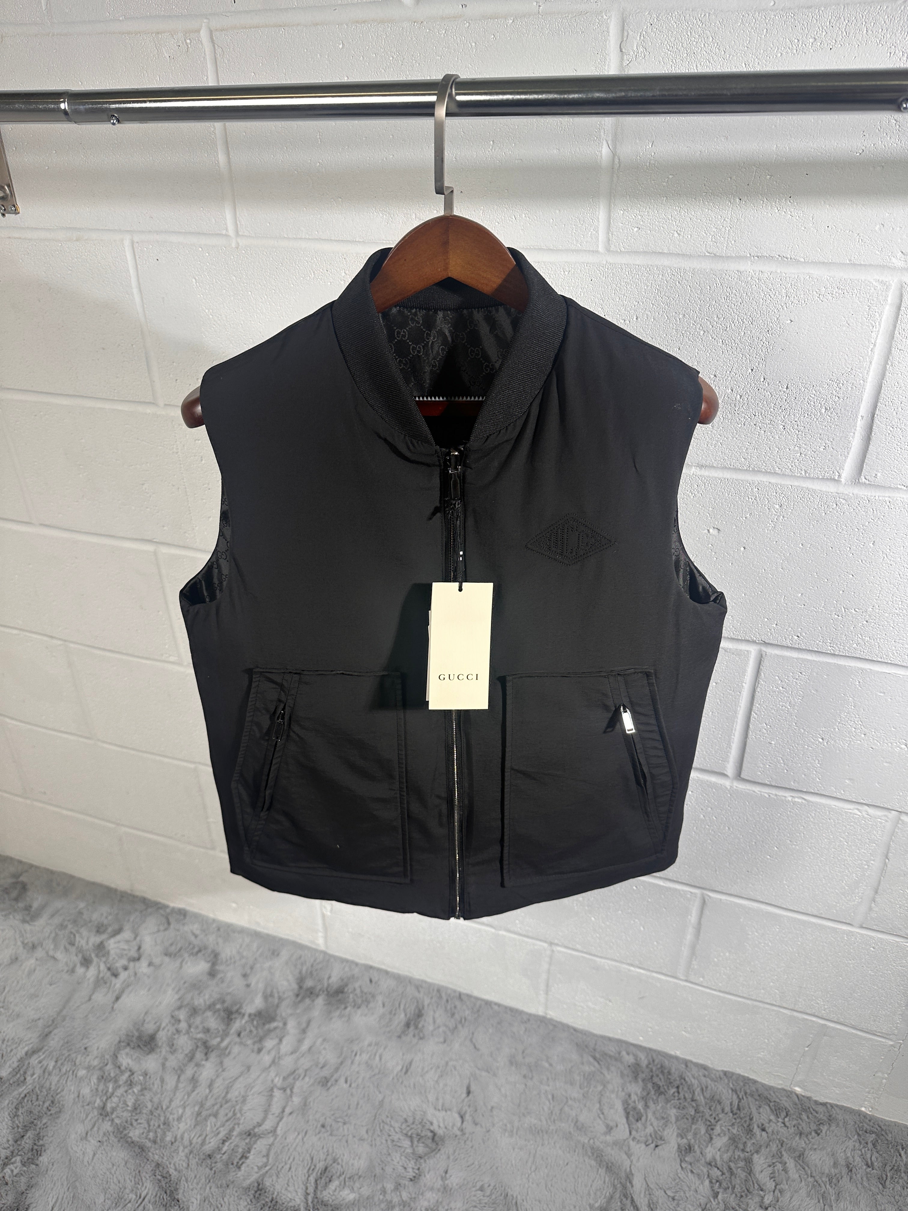 Gucci reversible body warmer black