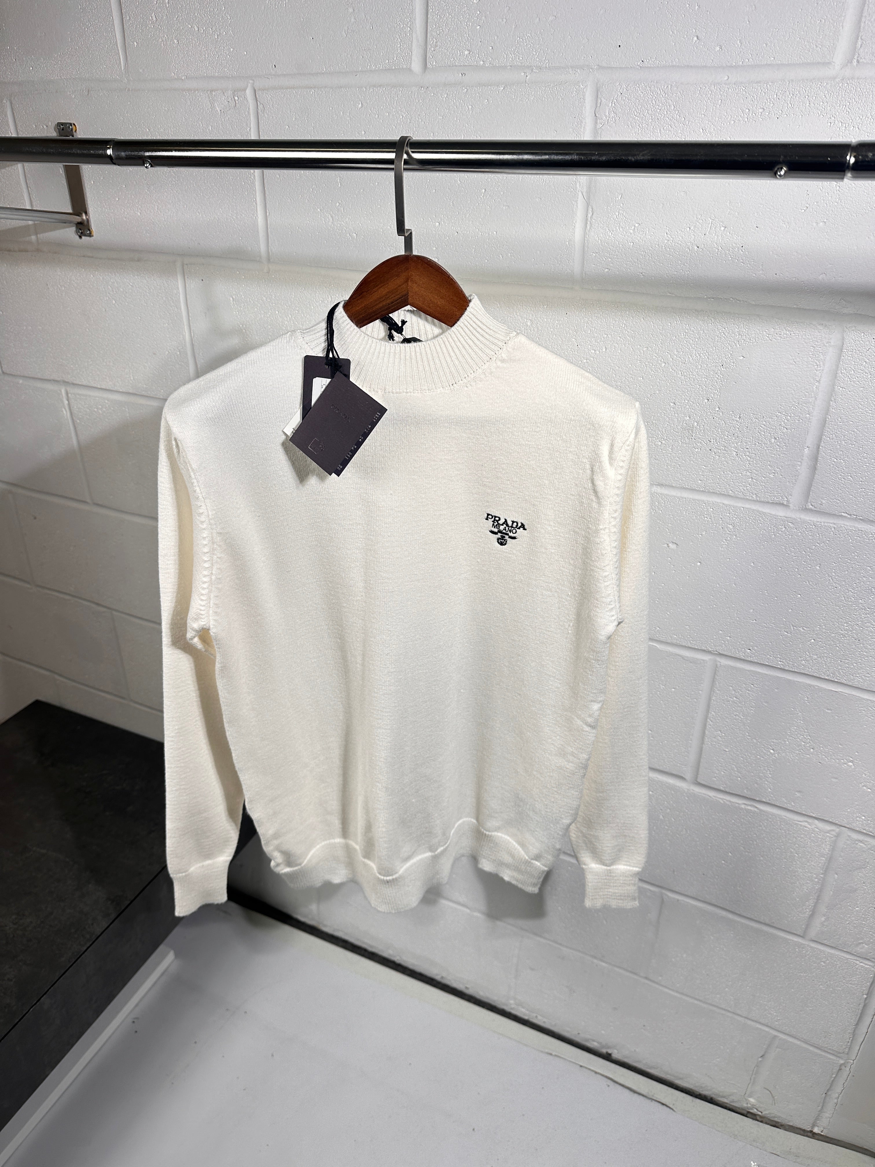 Prada small logo knitted sweater white