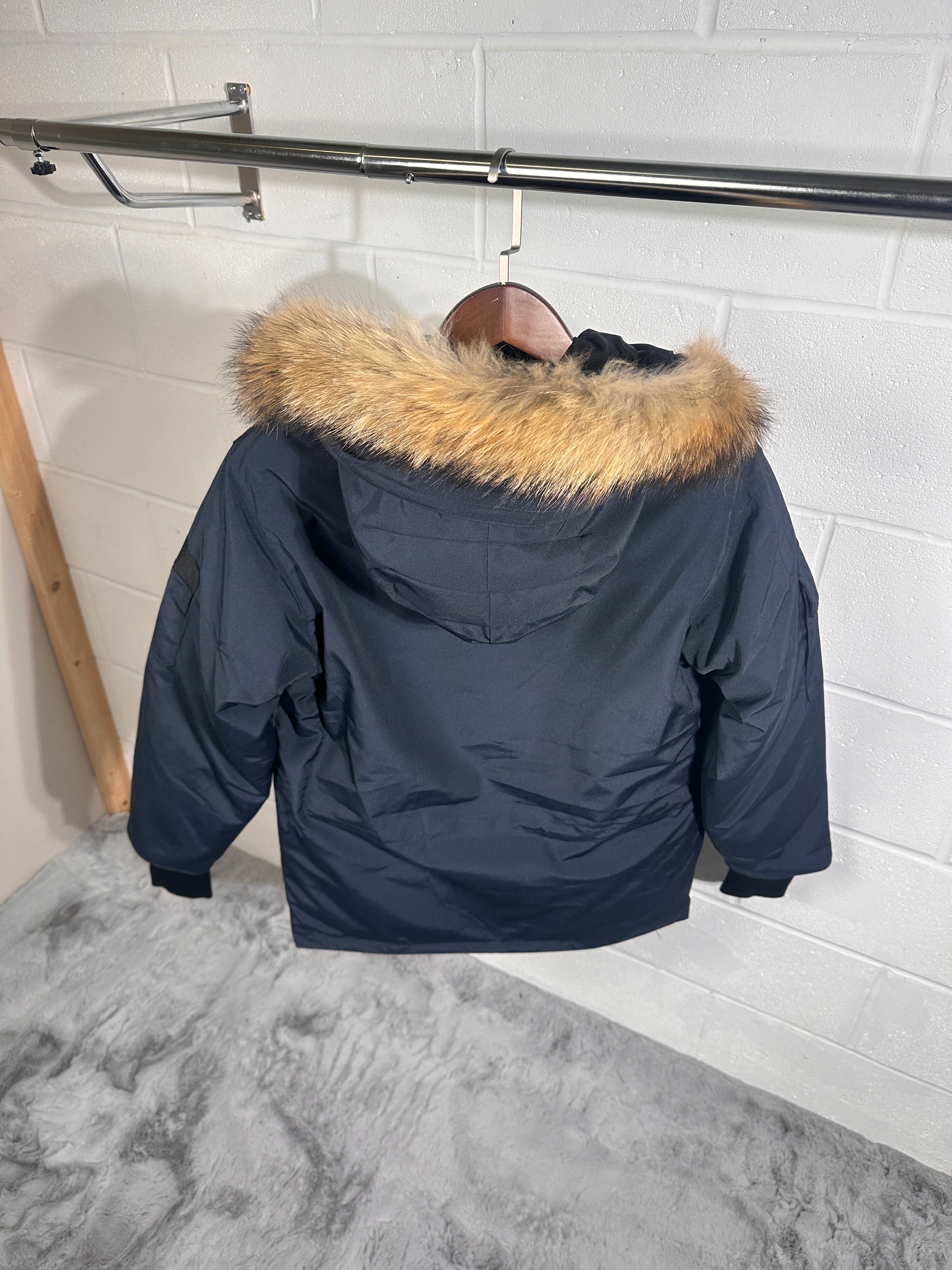 Canada expedition parka navy