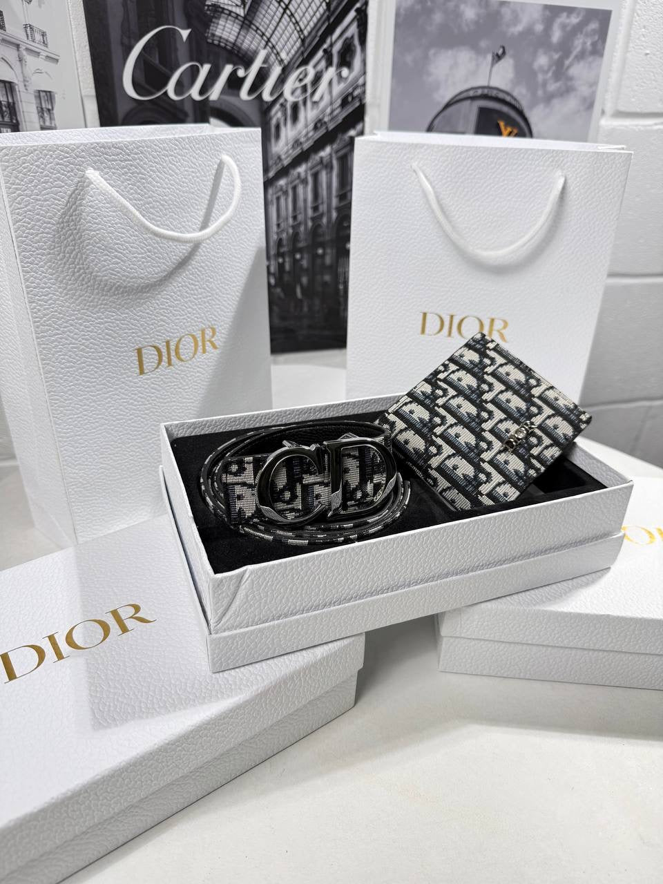 CD REVERSIBLE BELT & WALLET GIFT SET #9