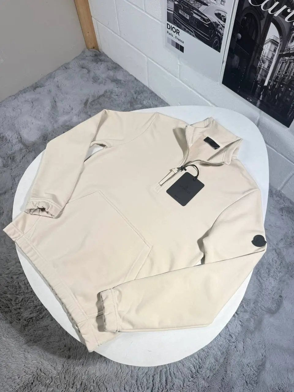 MNC QUARTER ZIP BLACK BADGE by Stock supplier