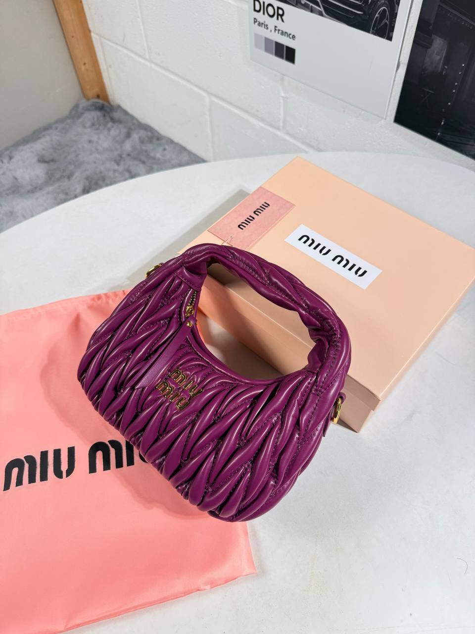 MIU MATELASSE NAPPA LEATHER BAG