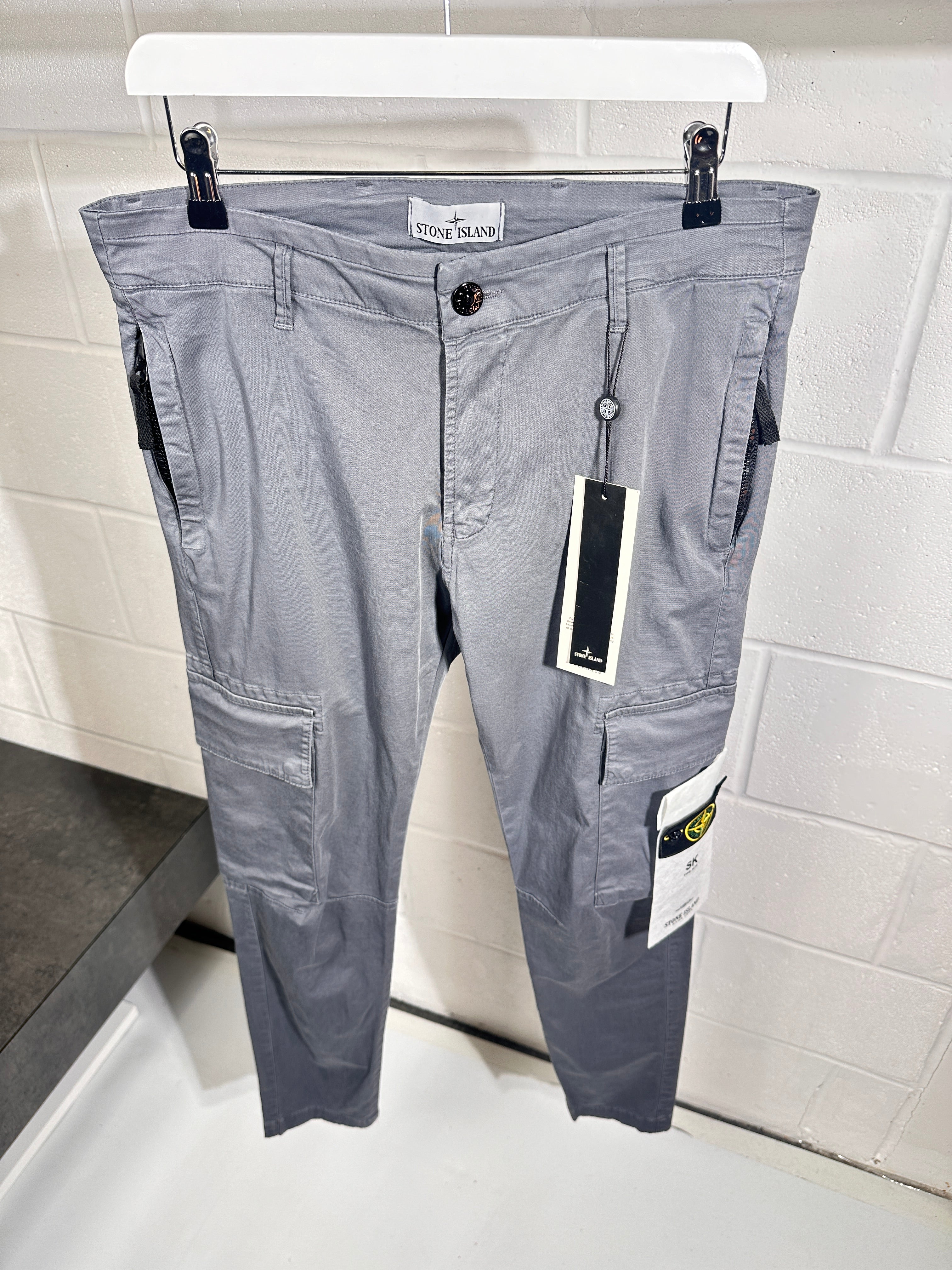 SI cargo pants grey