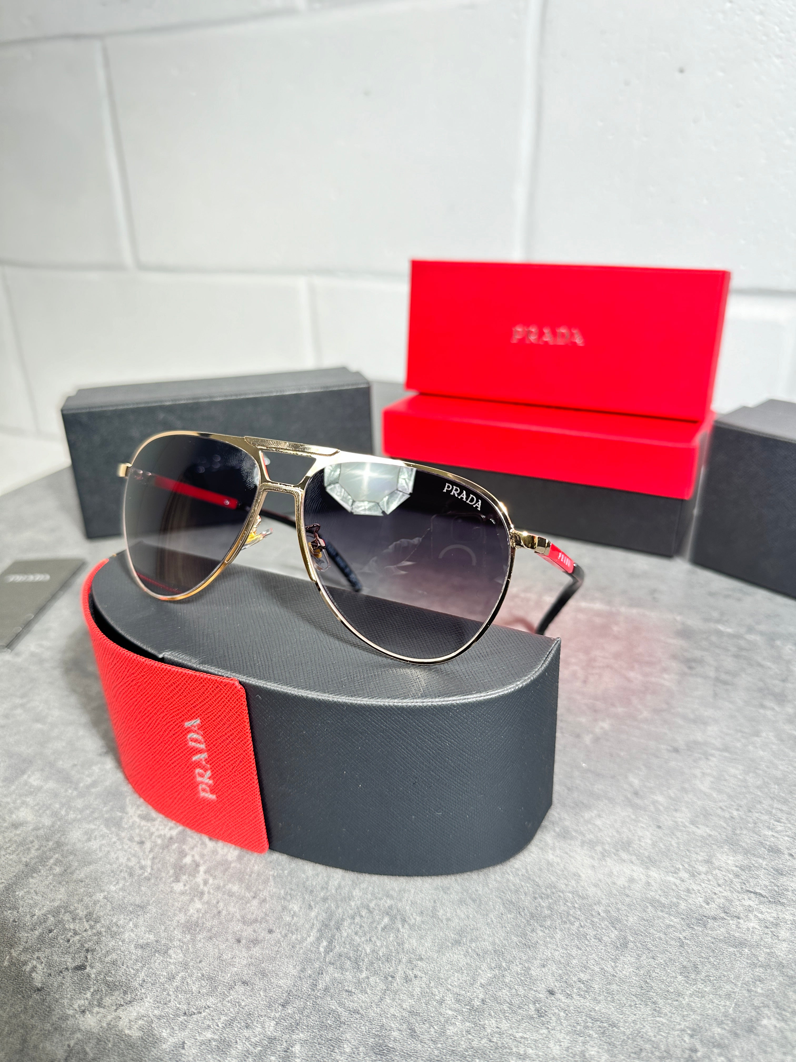 Prada - glasses gold