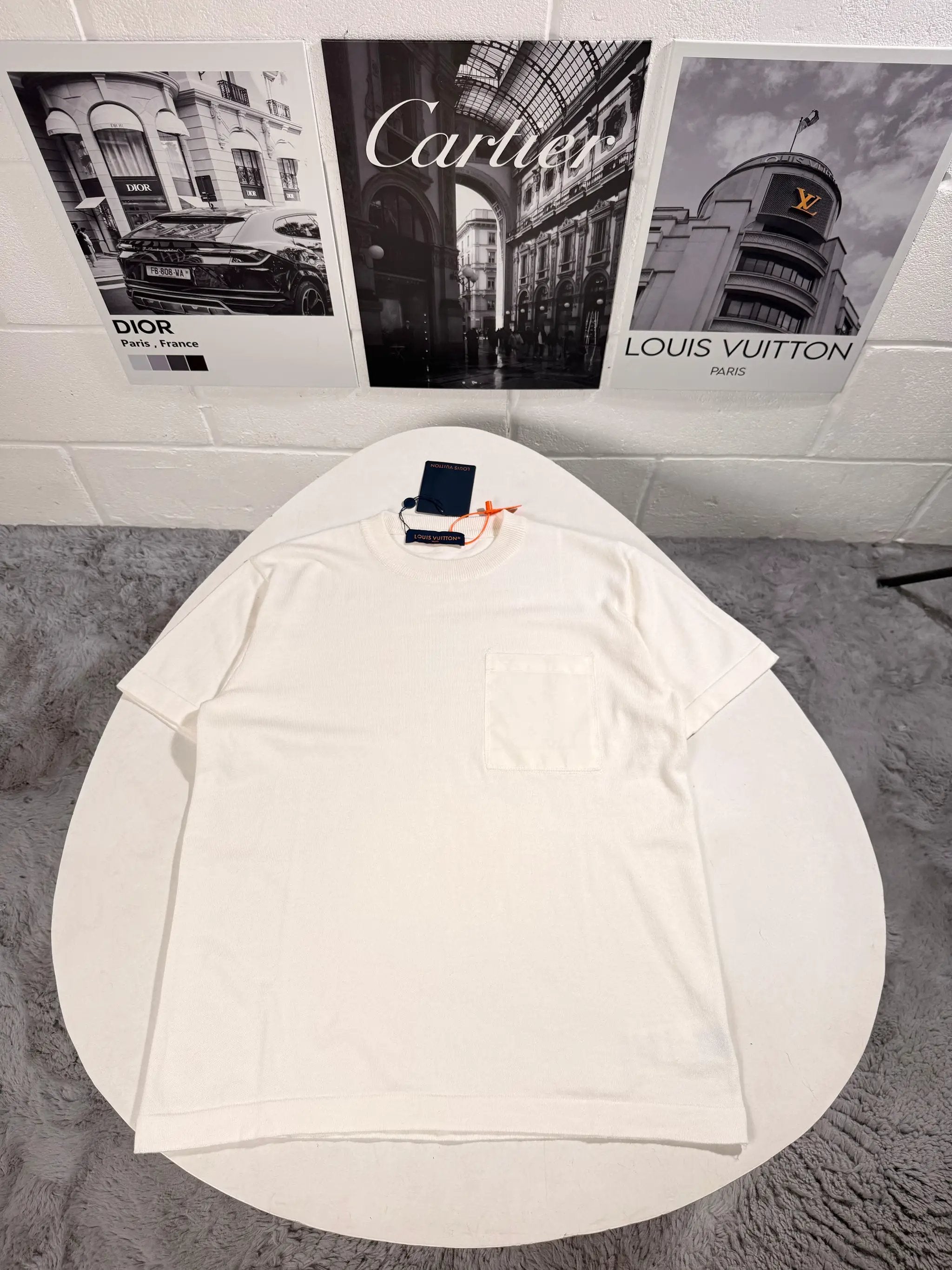 LVE POCKET TSHIRT Stock supplier