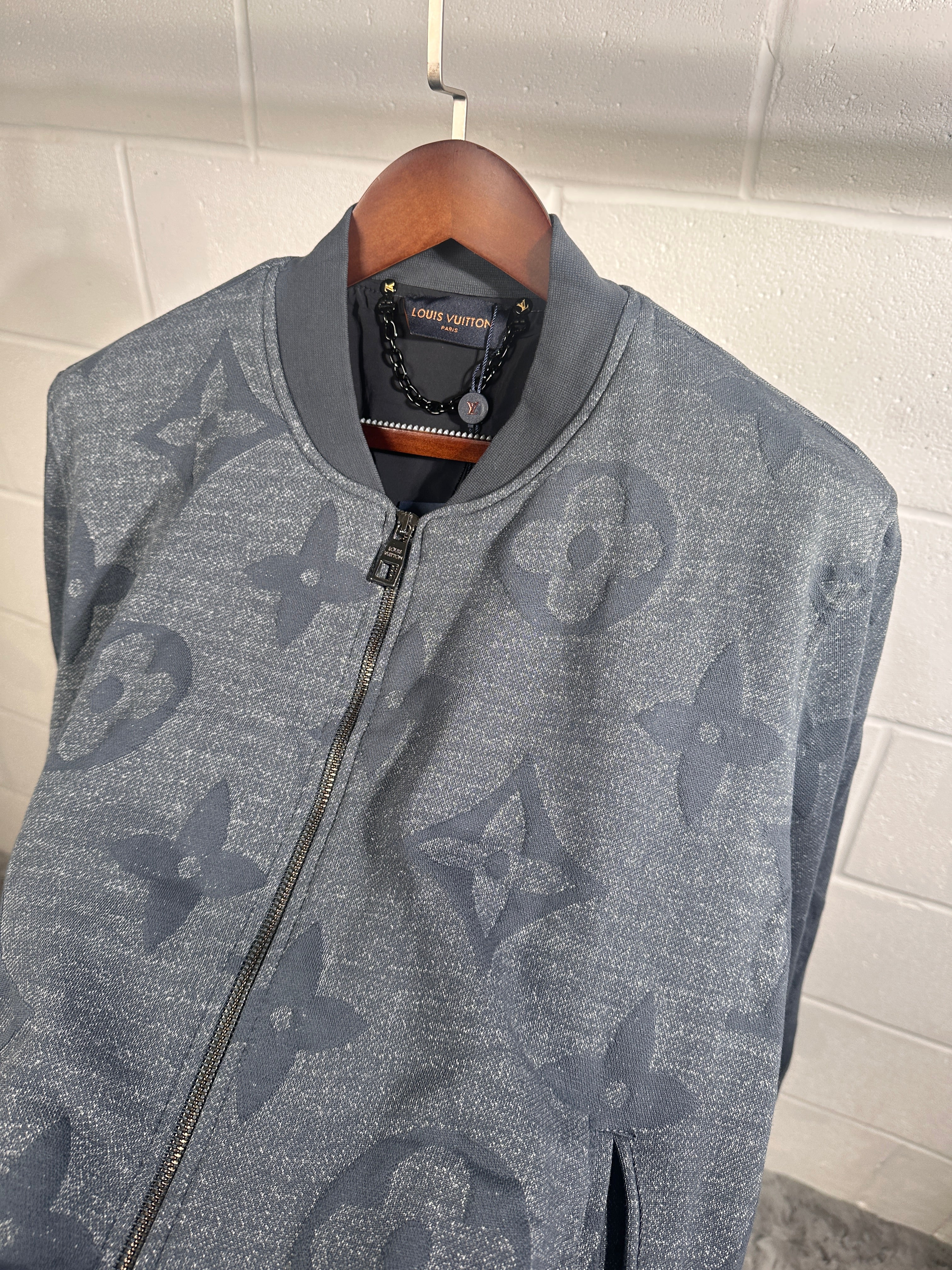 Lv zip up sweatshirt grey