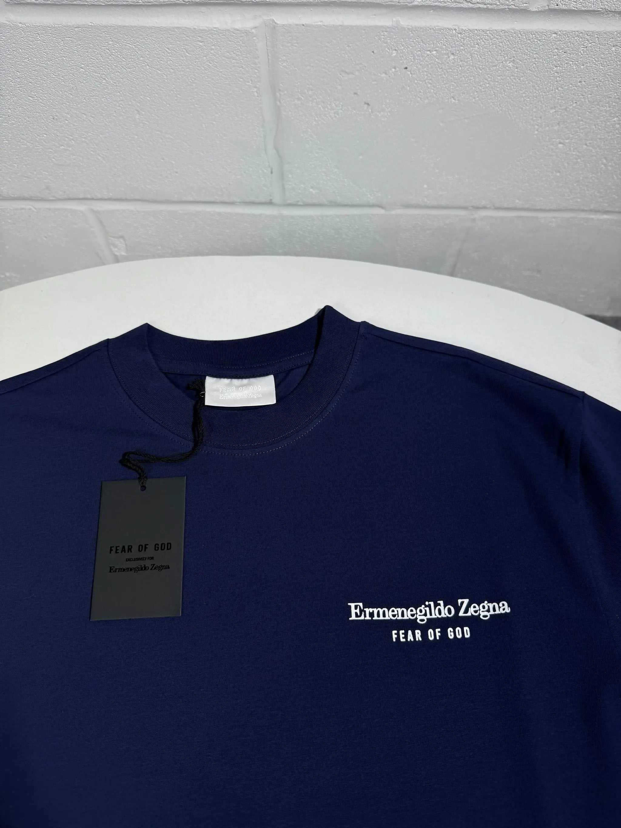 ZGN TEE NAVY Stock supplier