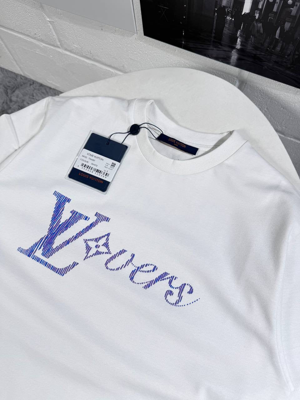 LVE SIGN TSHIRT