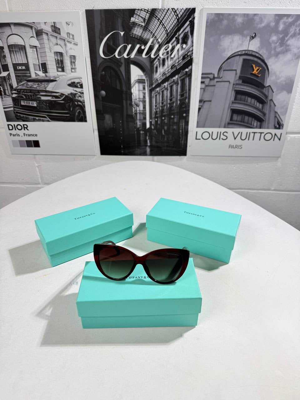 TIFFY SUNGLASSES WOMEN LOGO