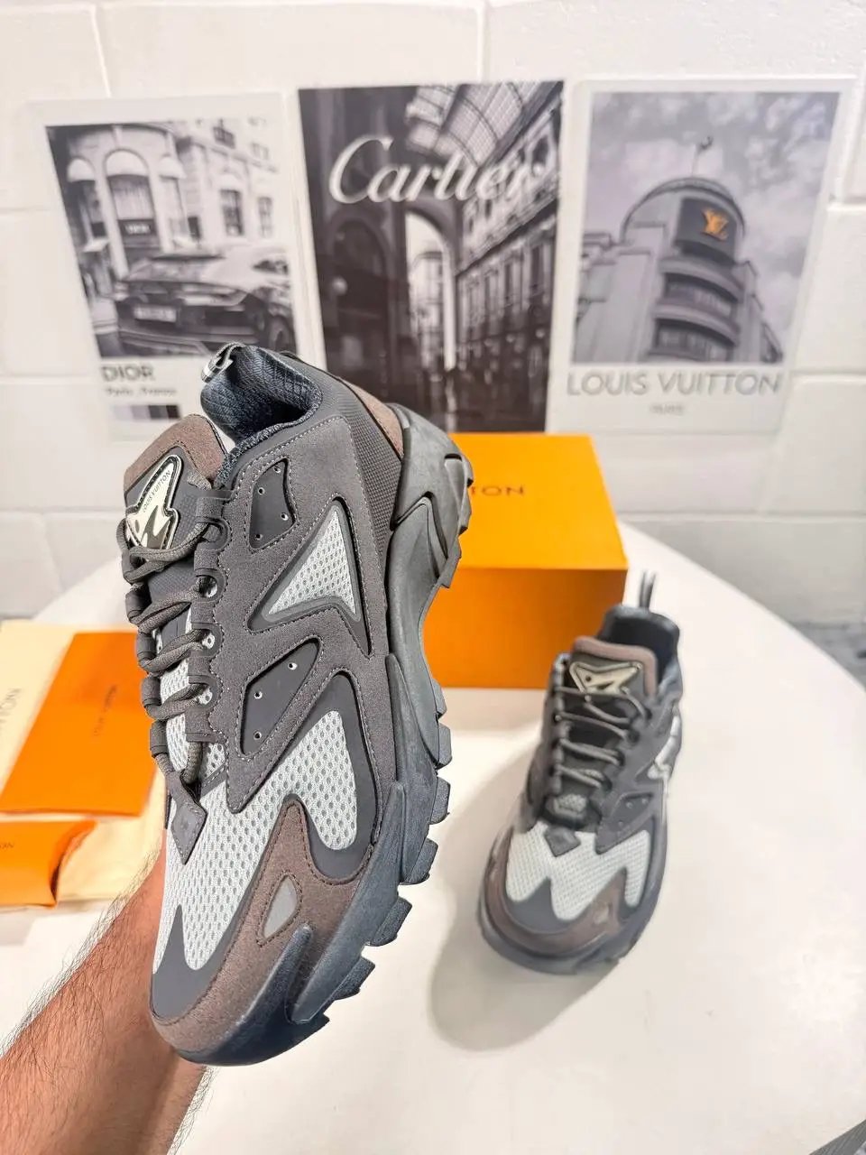 LVE TACTIC GREY Stock supplier