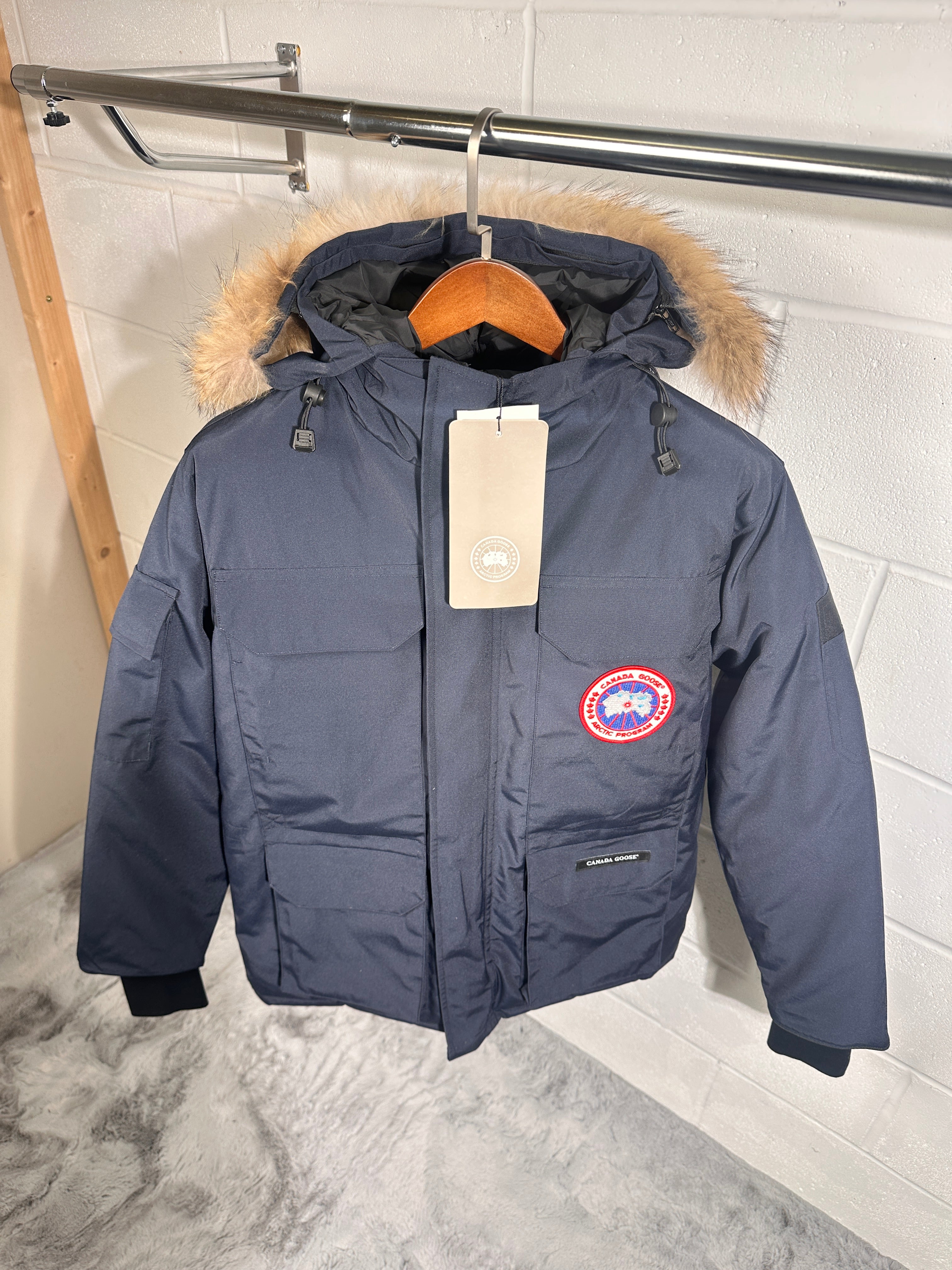 Canada expedition parka navy