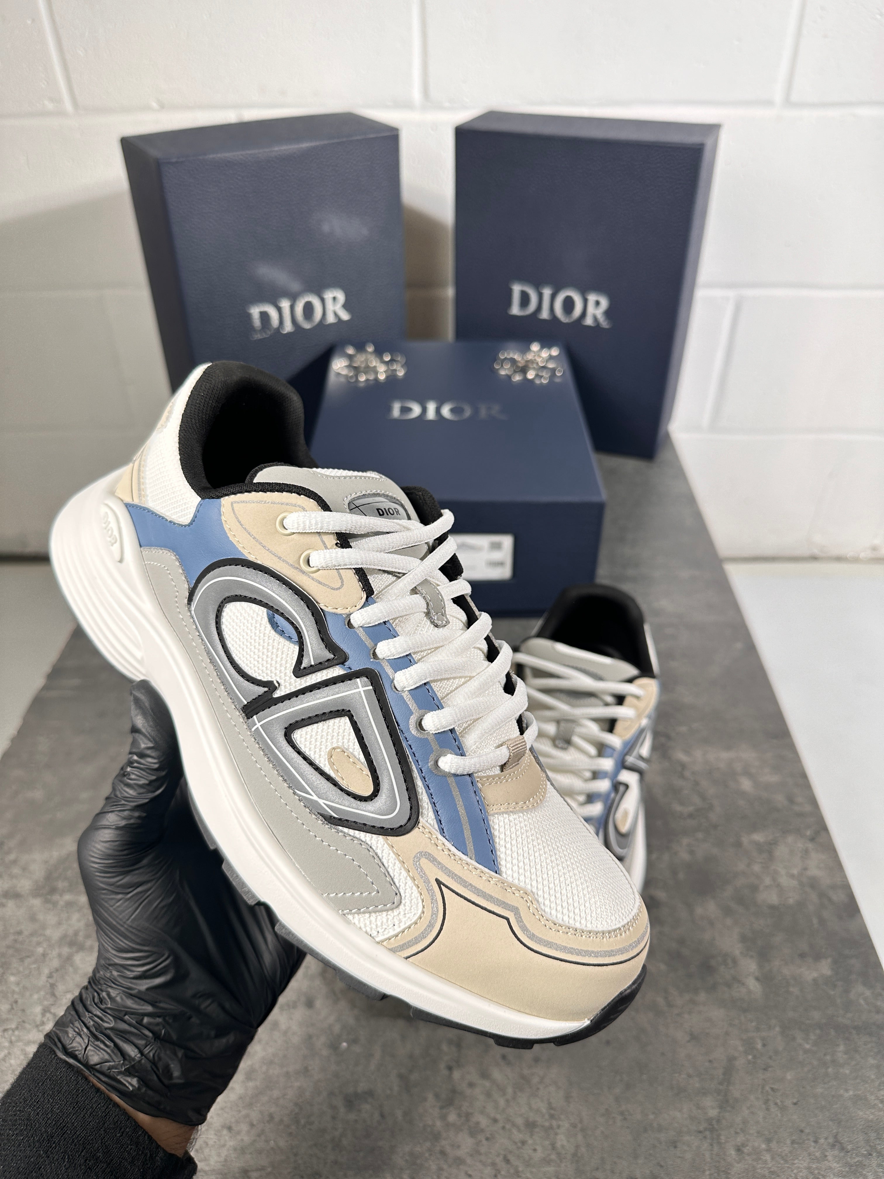 dior B30 beige In UK