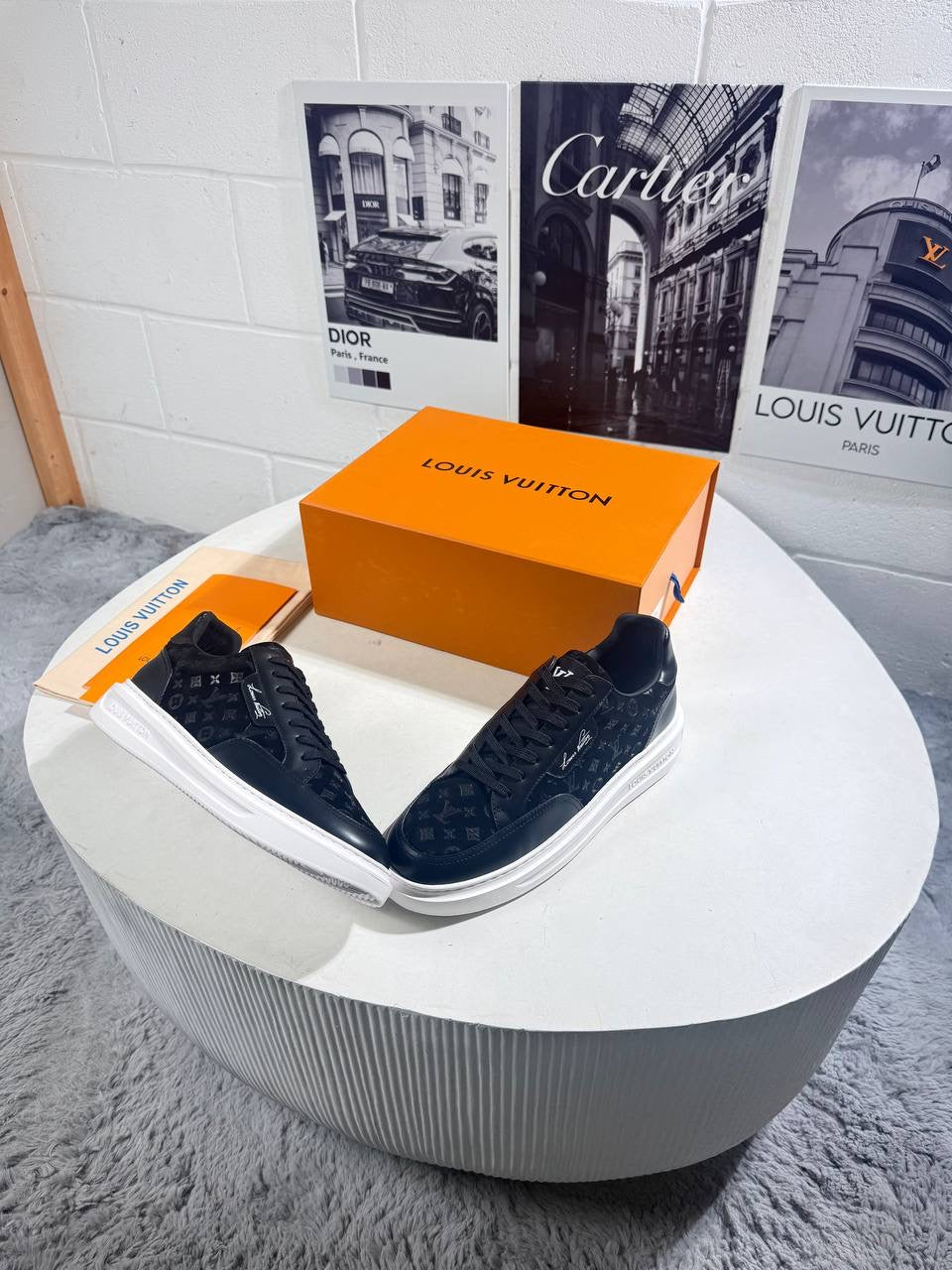 LVE BEVERLY HILL TRAINERS