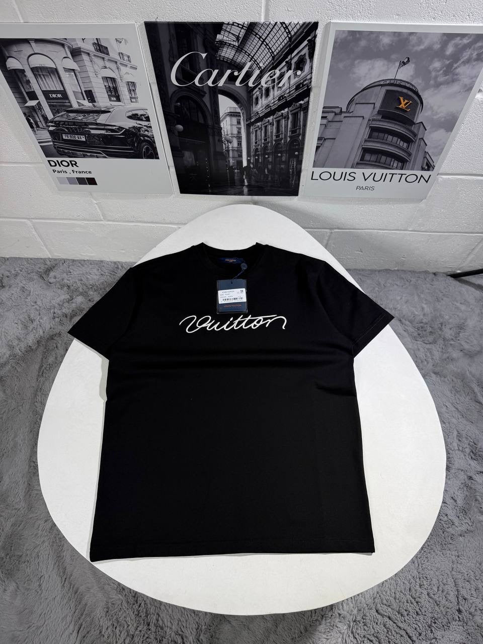 LVE SIGNATURE T SHIRT