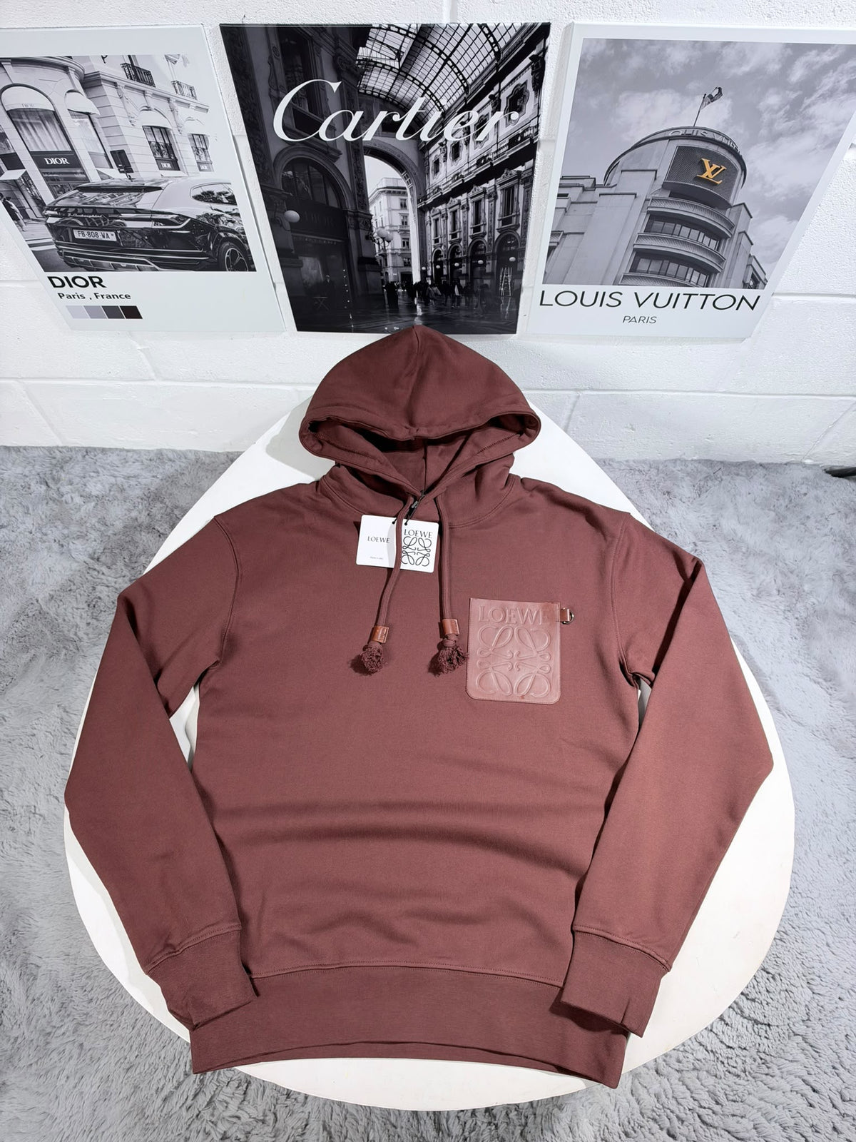 LOWE HOODIE