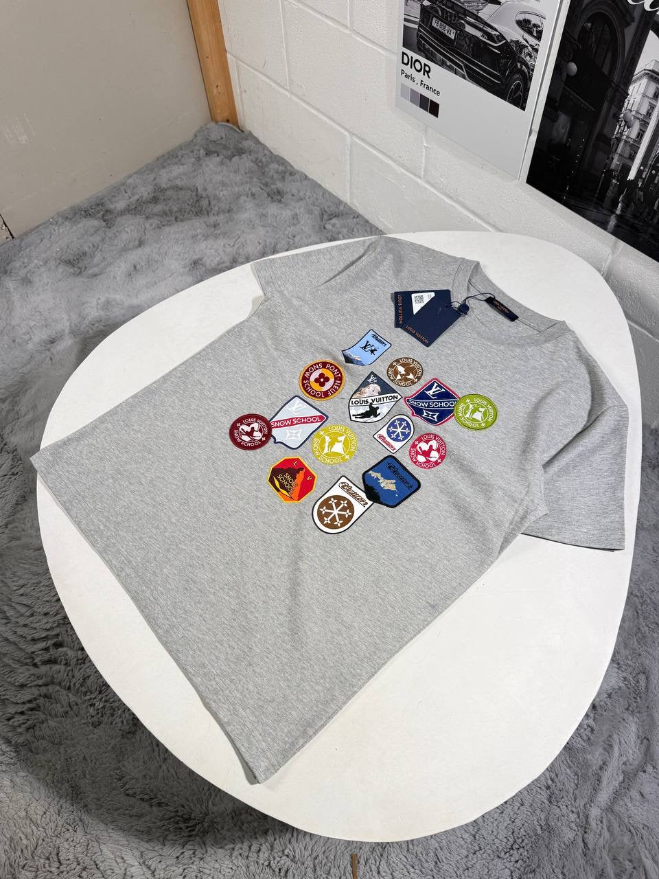 LVE SIGNATURE PATCHES T SHIRT