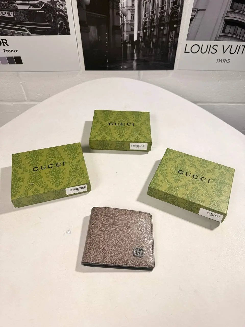 UCCI WALLET MENS Stock supplier
