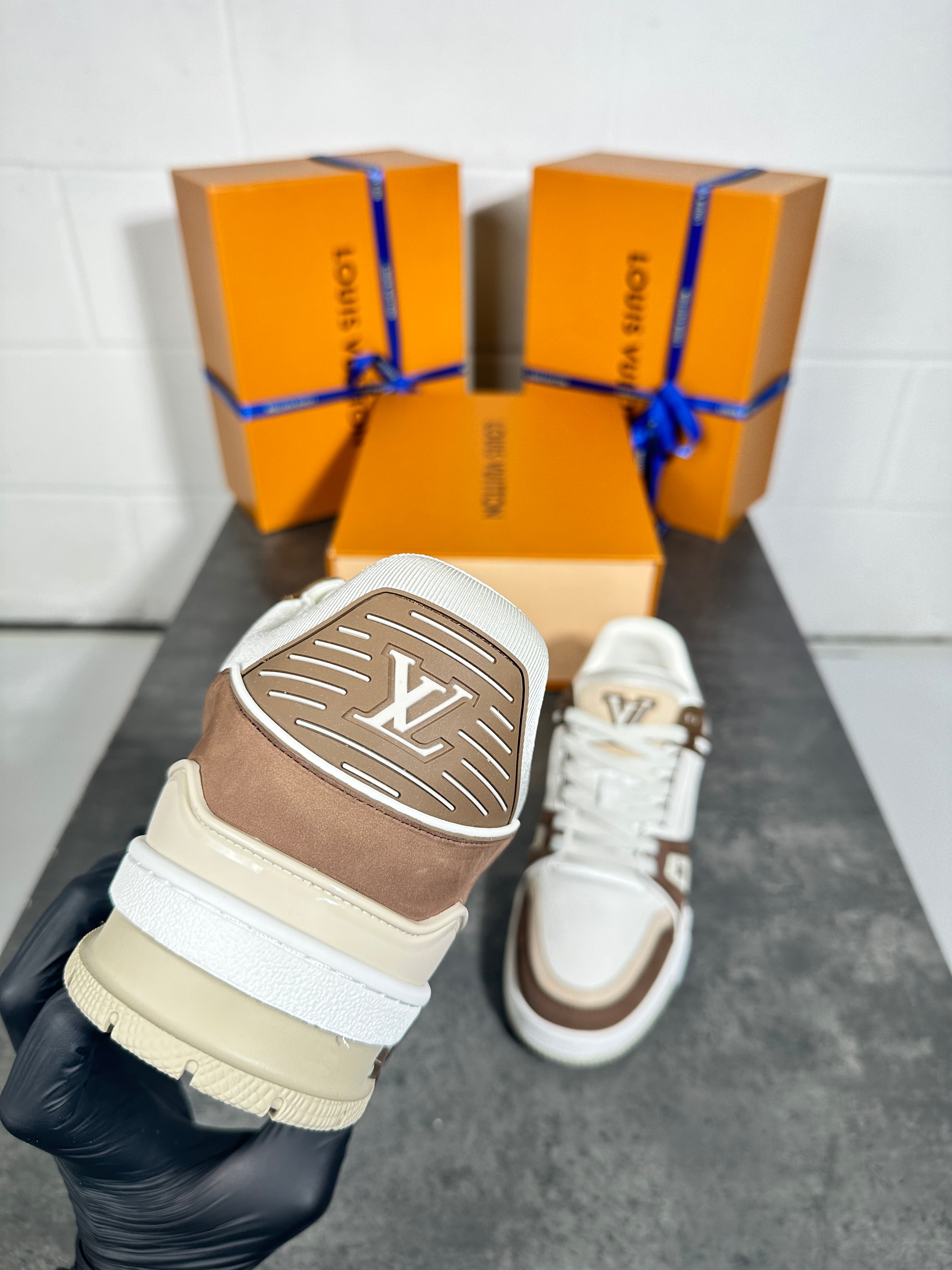 Lv trainers white n brown