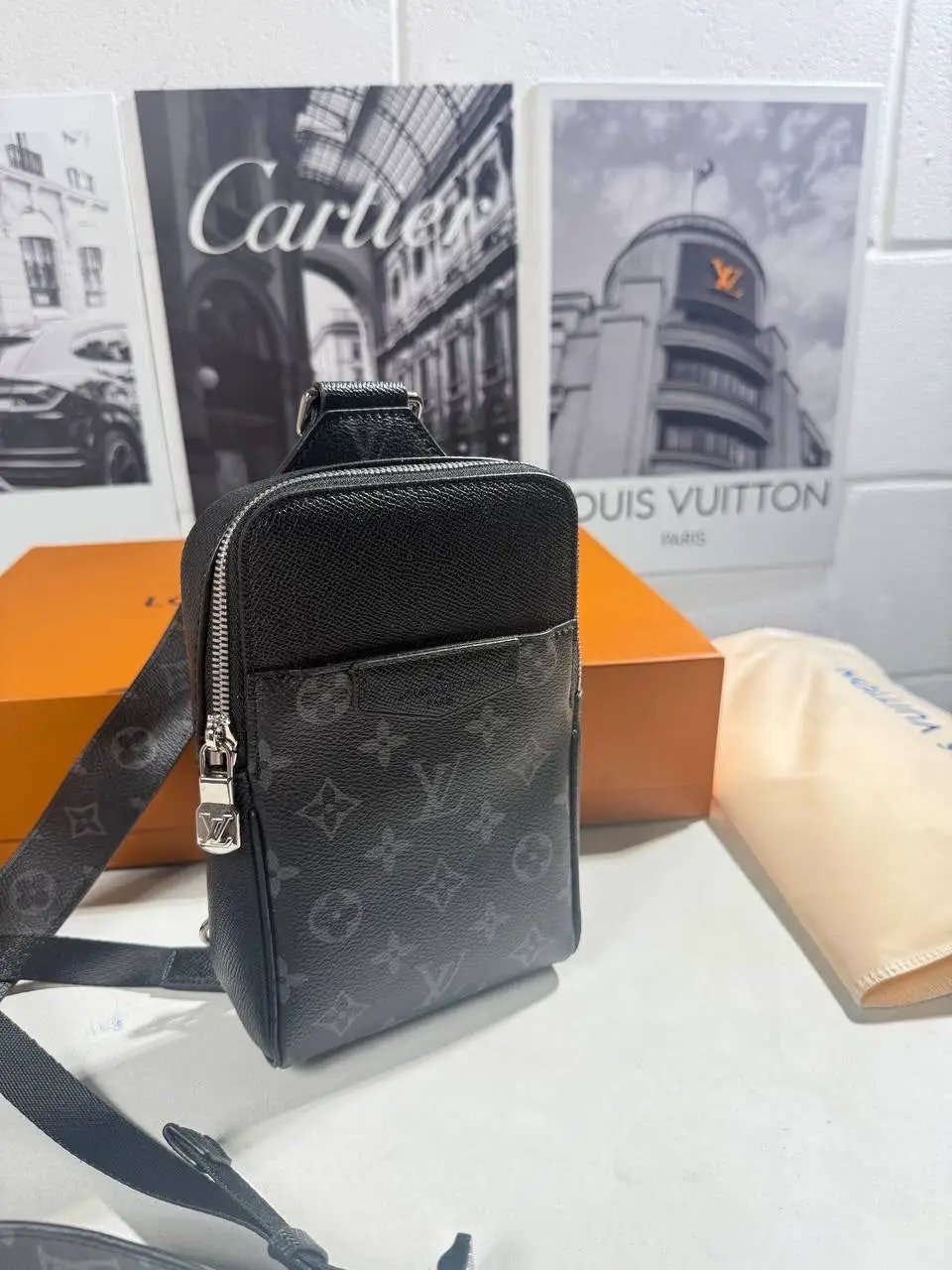 LVE MONOGRAM SLINGBAG by Stock supplier