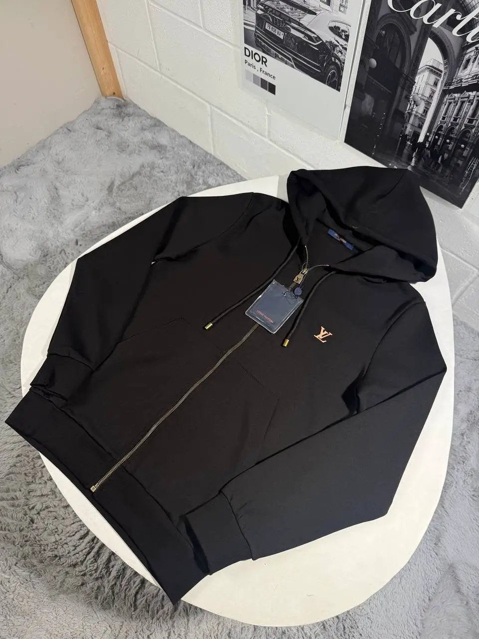 LVE LOGO HOODIE by Stock supplier