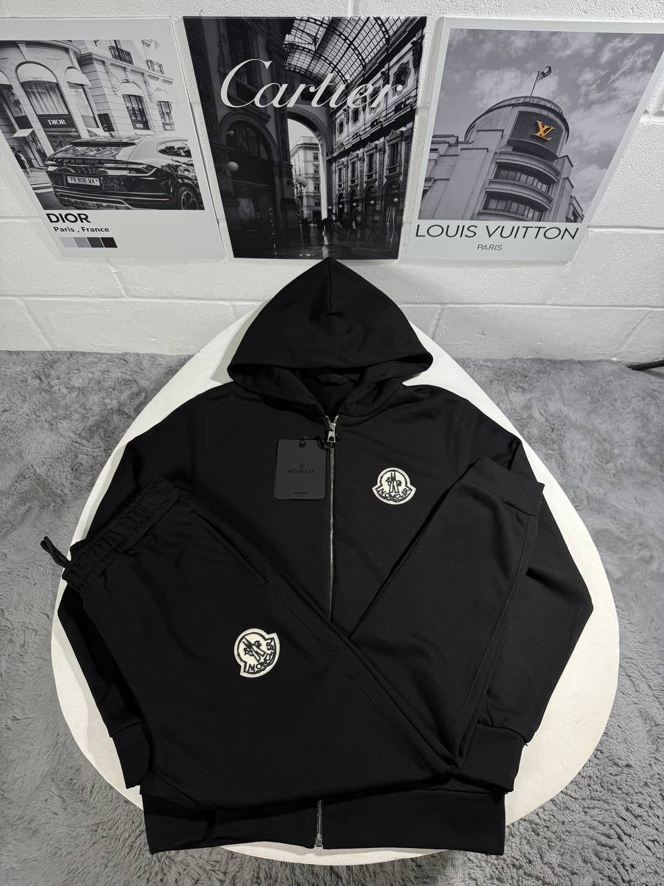 MNCLR SKETCHED LOGO TRACKSUIT