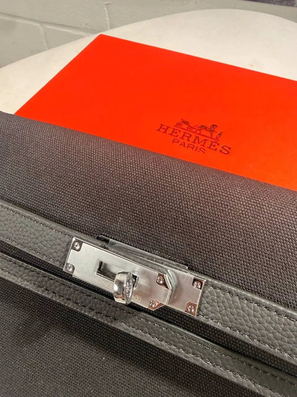 HRMS KELLY POUCH Stock supplier