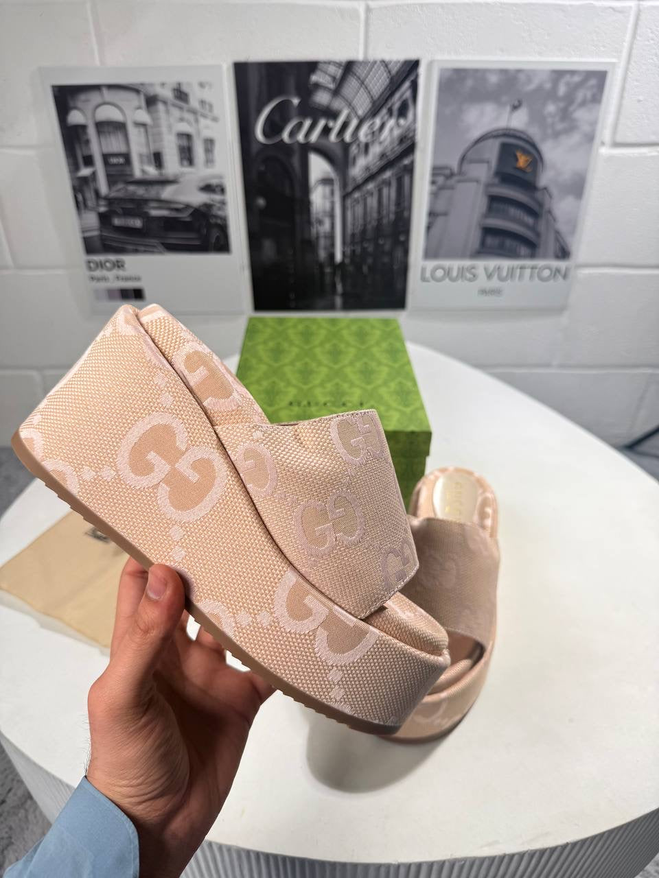 UCCI HEEL SLIDERS
