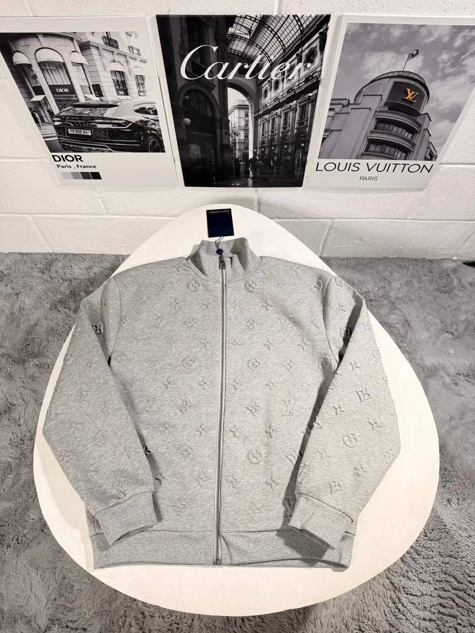 LVE MONOGRAM TRACKSUIT Stock supplier