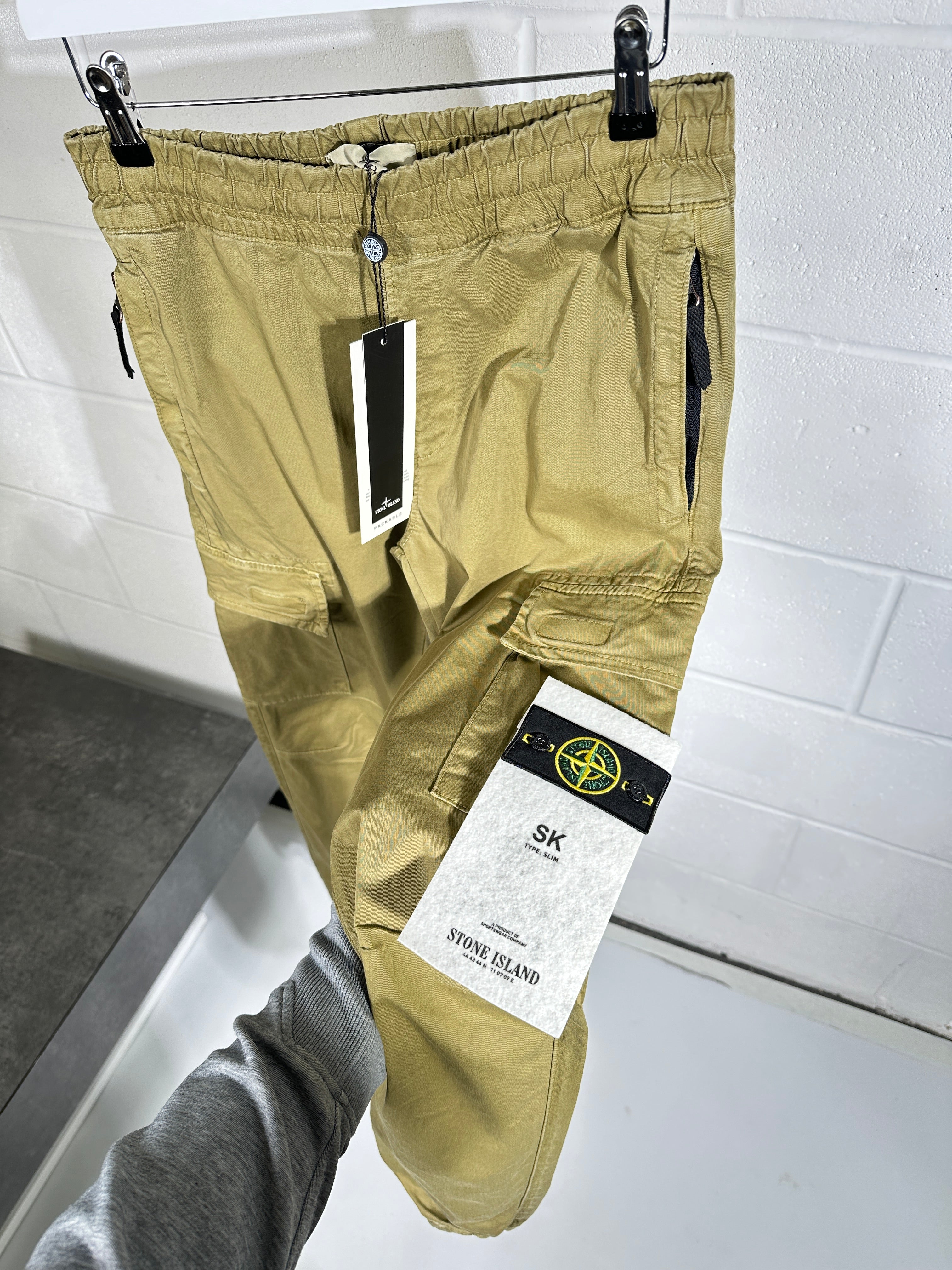 SI- cargo pants