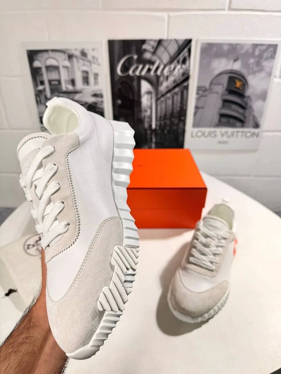 HRMS BOUNCING TRAINERS Stock supplier