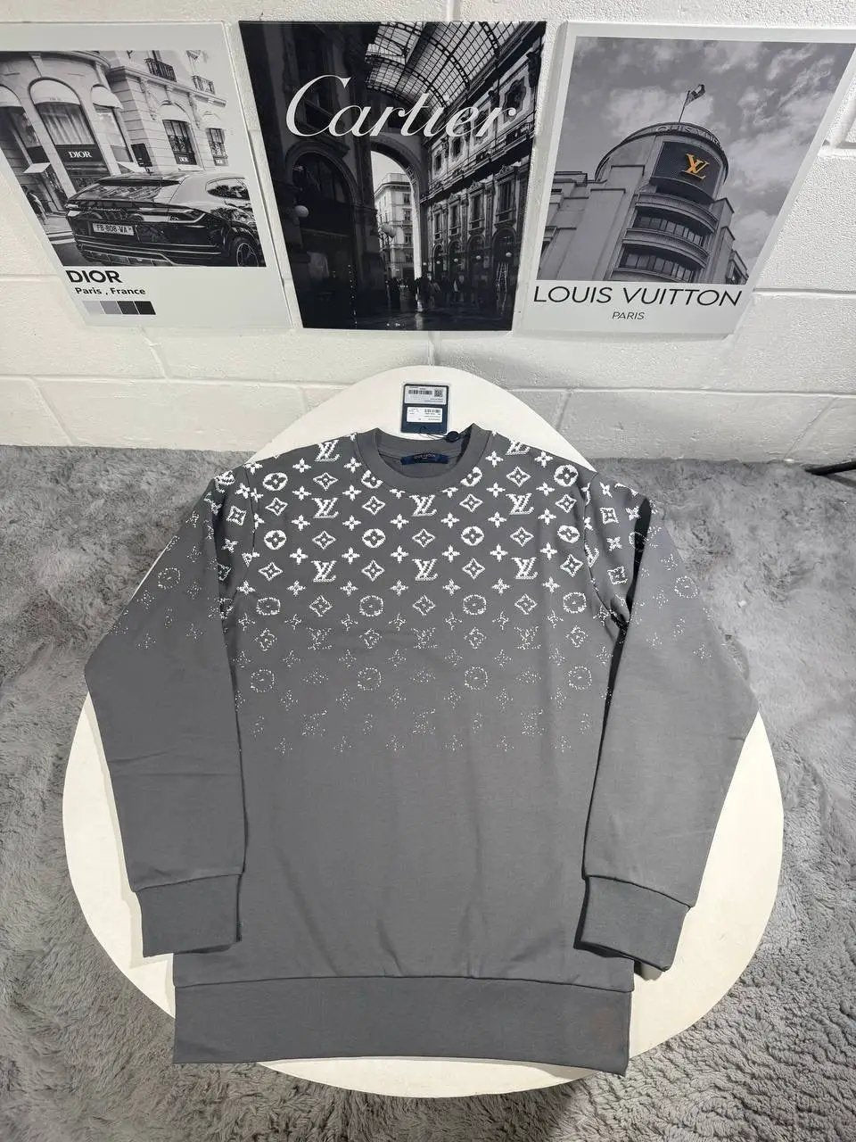 LVE SWEATSHIRT by Stock supplier