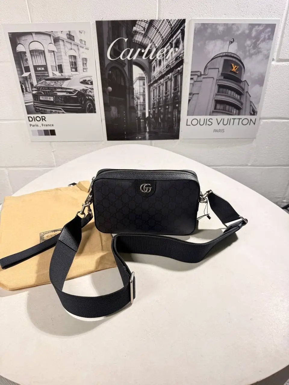 UCCI MESSENGER BAG Stock supplier