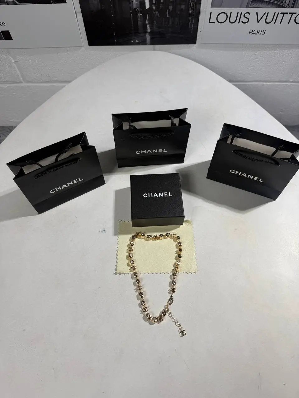 CHNL BEADED NECKLACE by Stock supplier