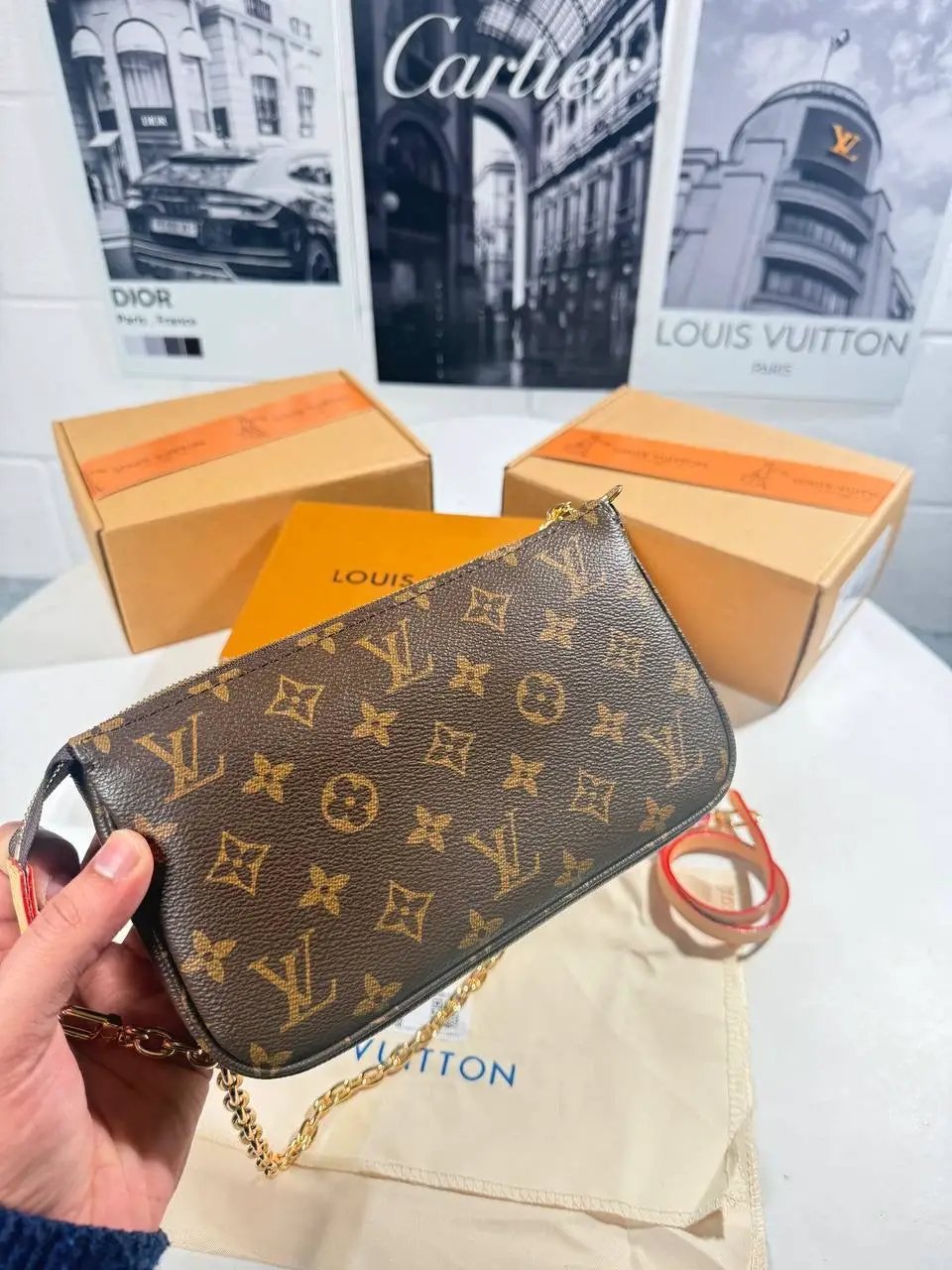 LVE POCHETTE BAG LADIES by Stock supplier