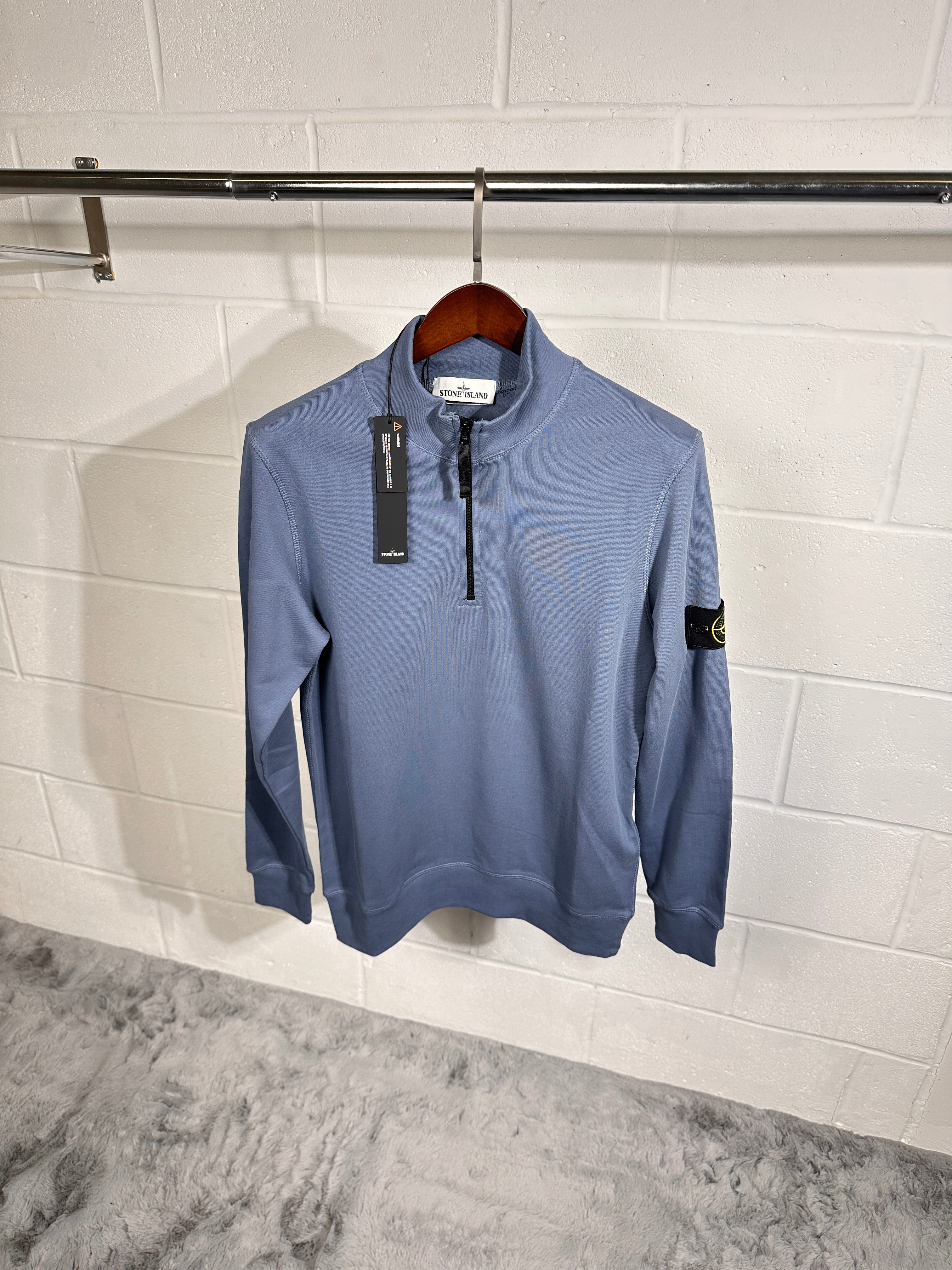 SI half-zip sweatshirt indigo