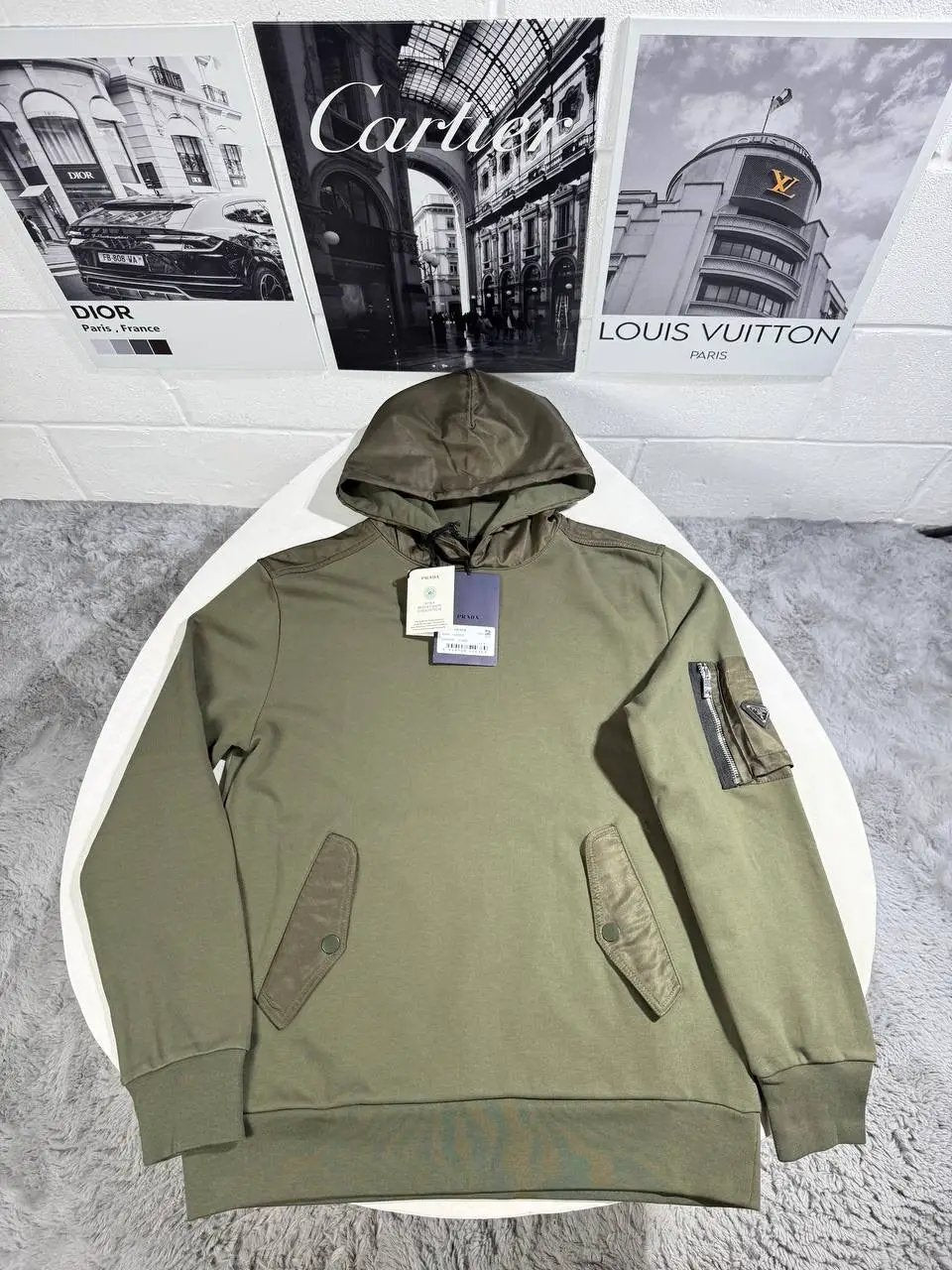 RADA GREEN HOODIE by Stock supplier