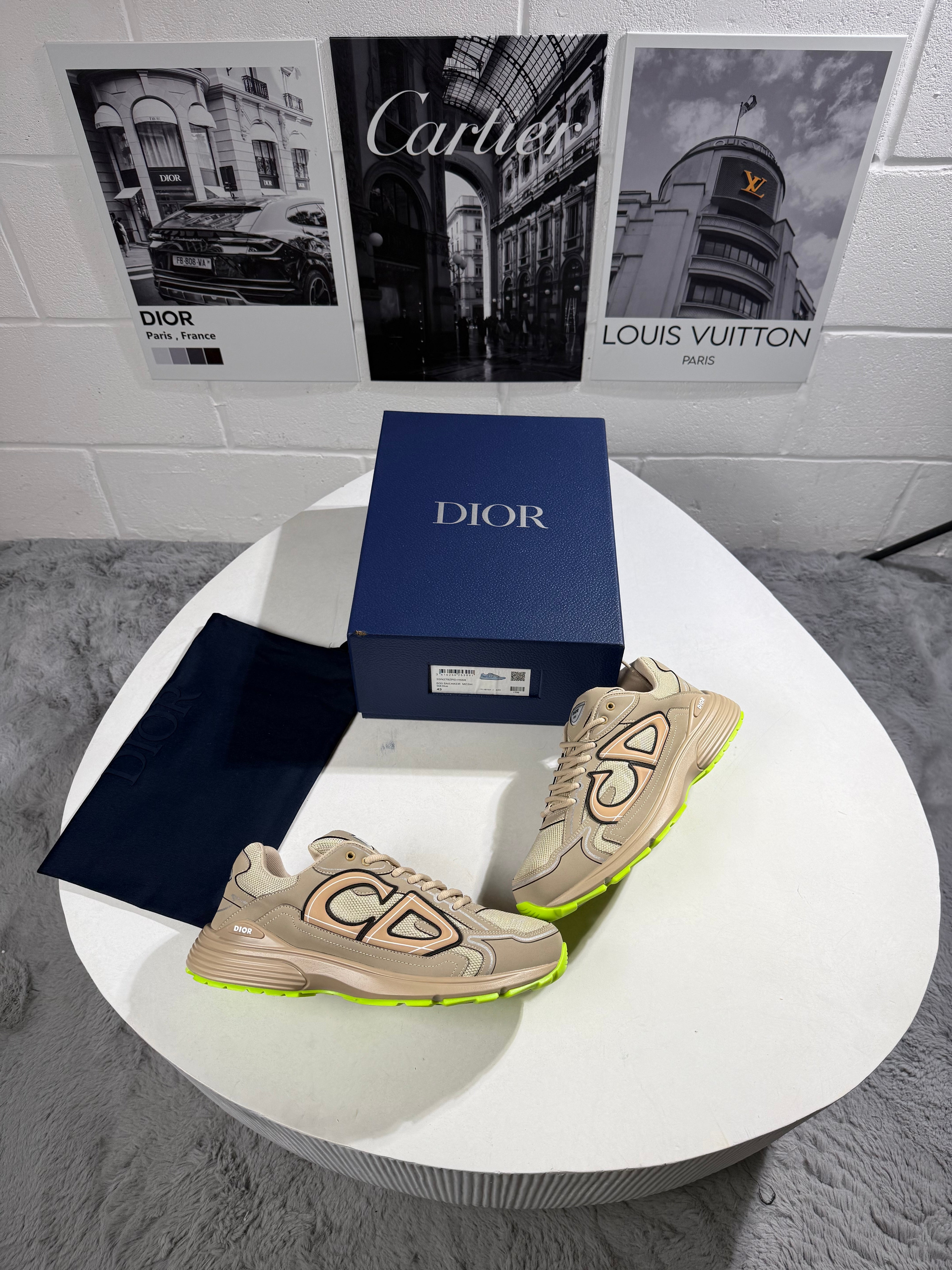 IOR B30 BEIGE & NEON