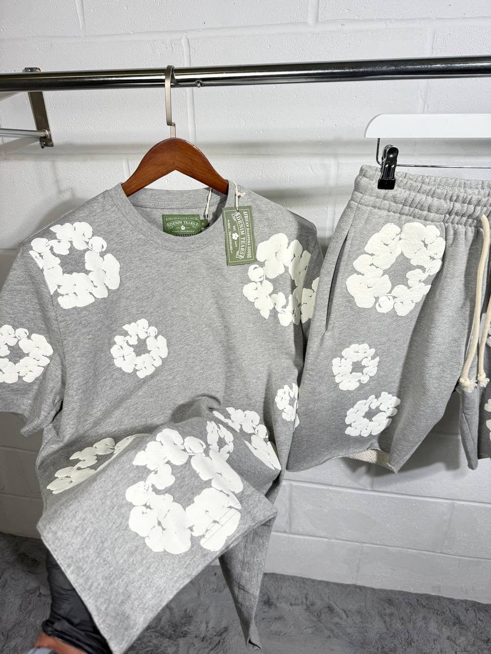 DNM SET GREY