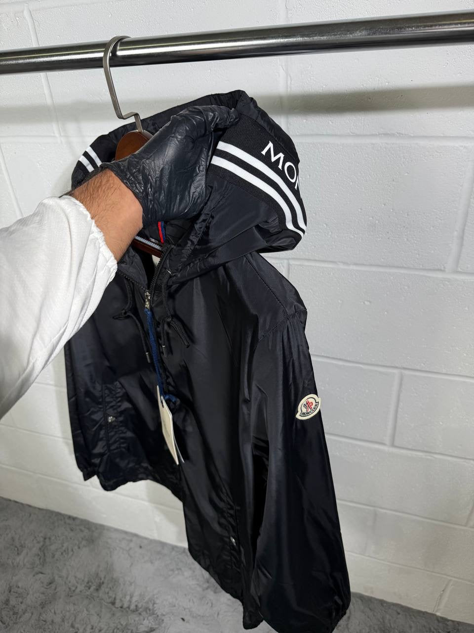 MNCLR WINDBREAKER