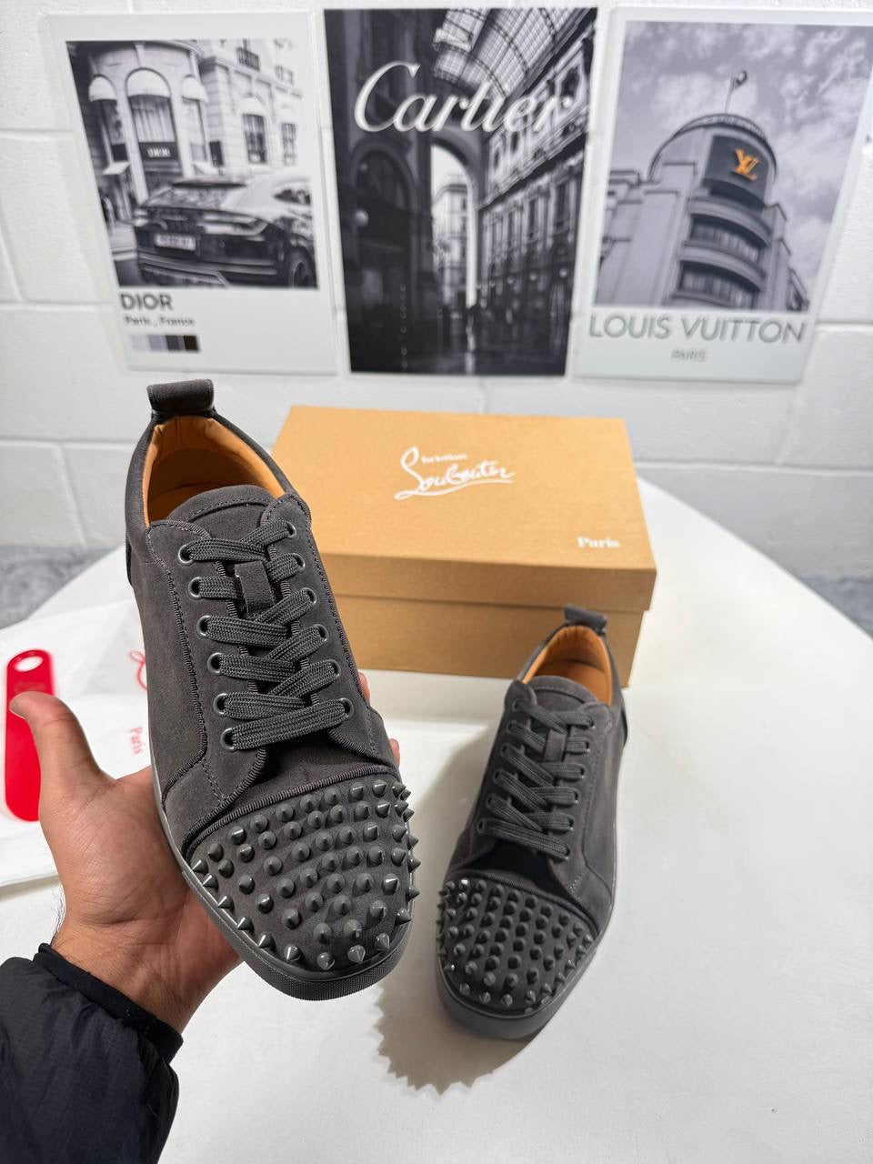LOUBS GREY