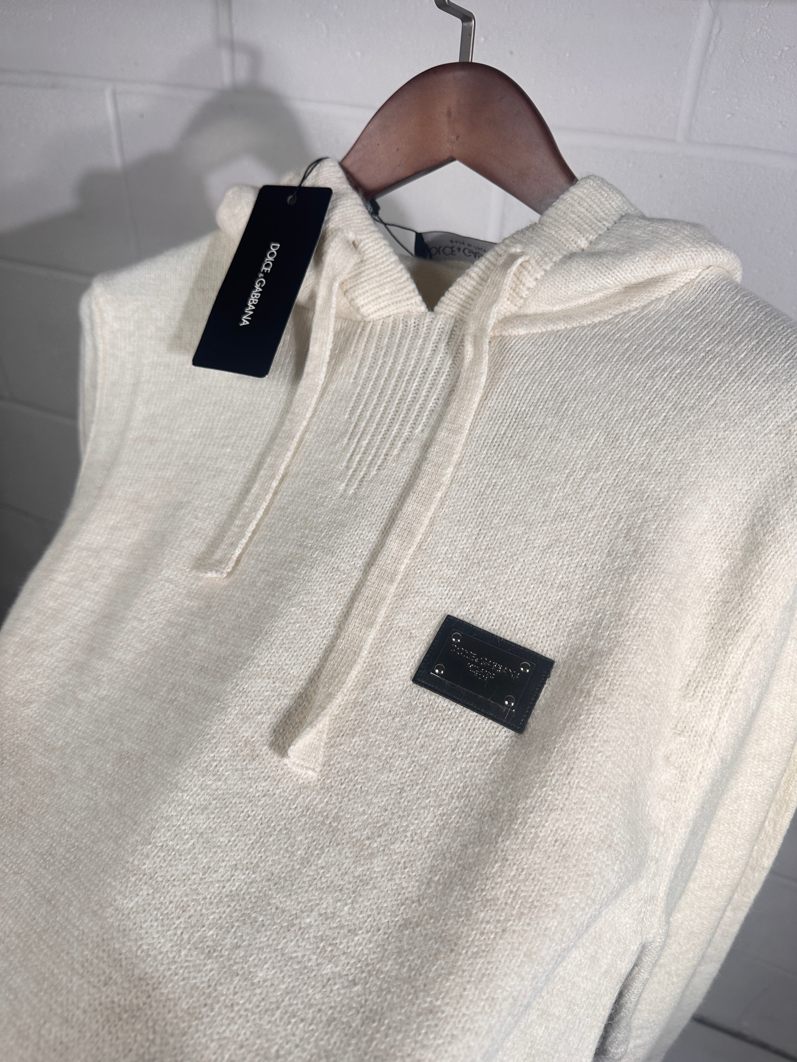 D & G white  knitted hoodie