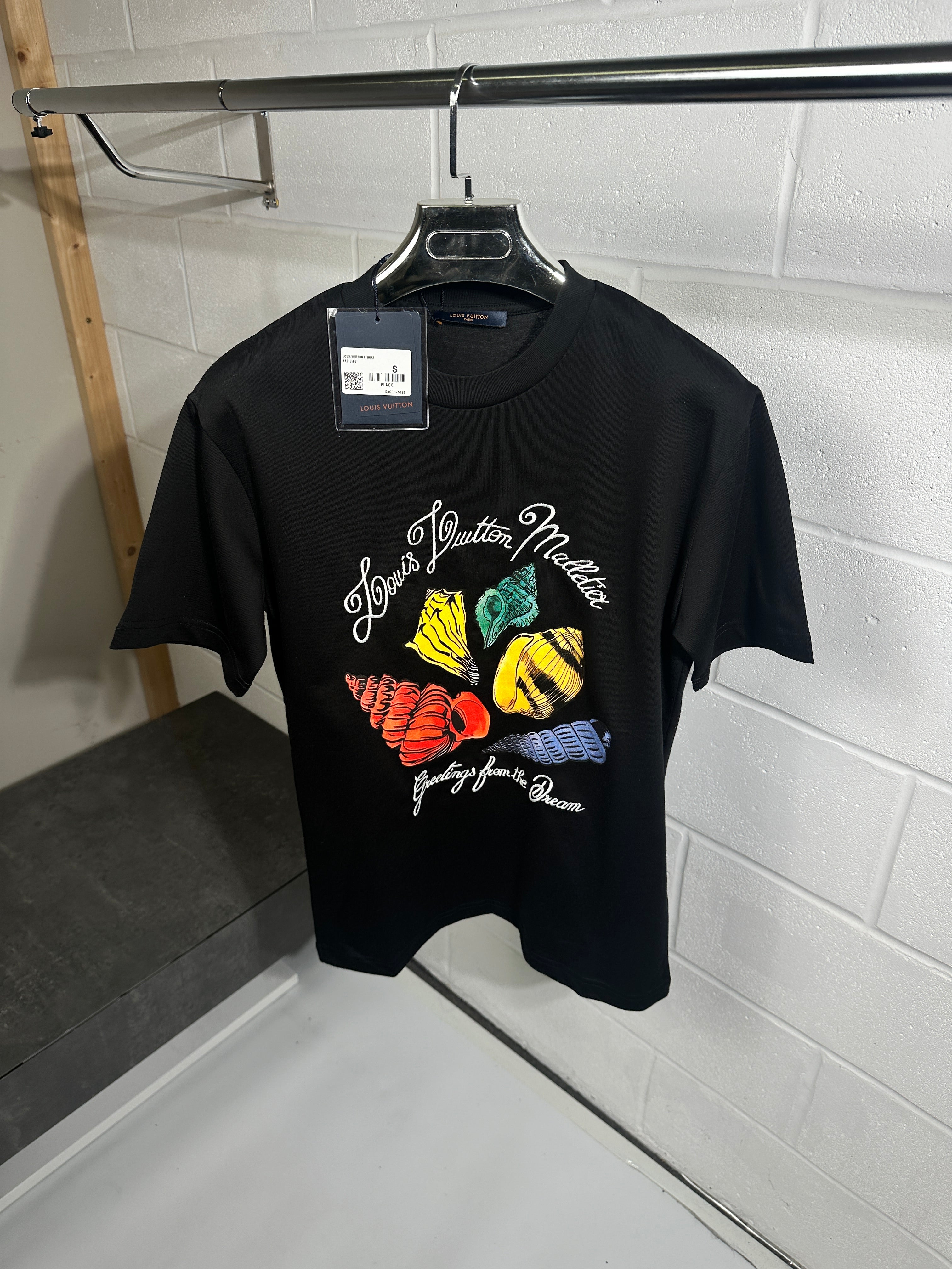 Lv tee black