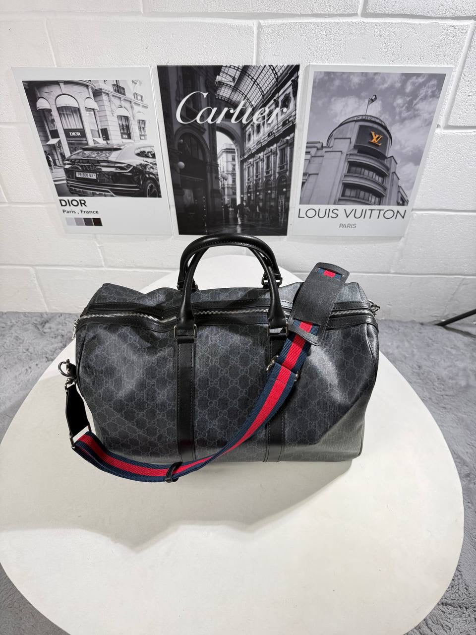 UCCI SUPREME DUFFLE BAG