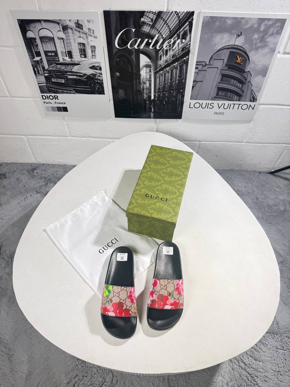 UCCI SUPREME BLOOM SLIDES