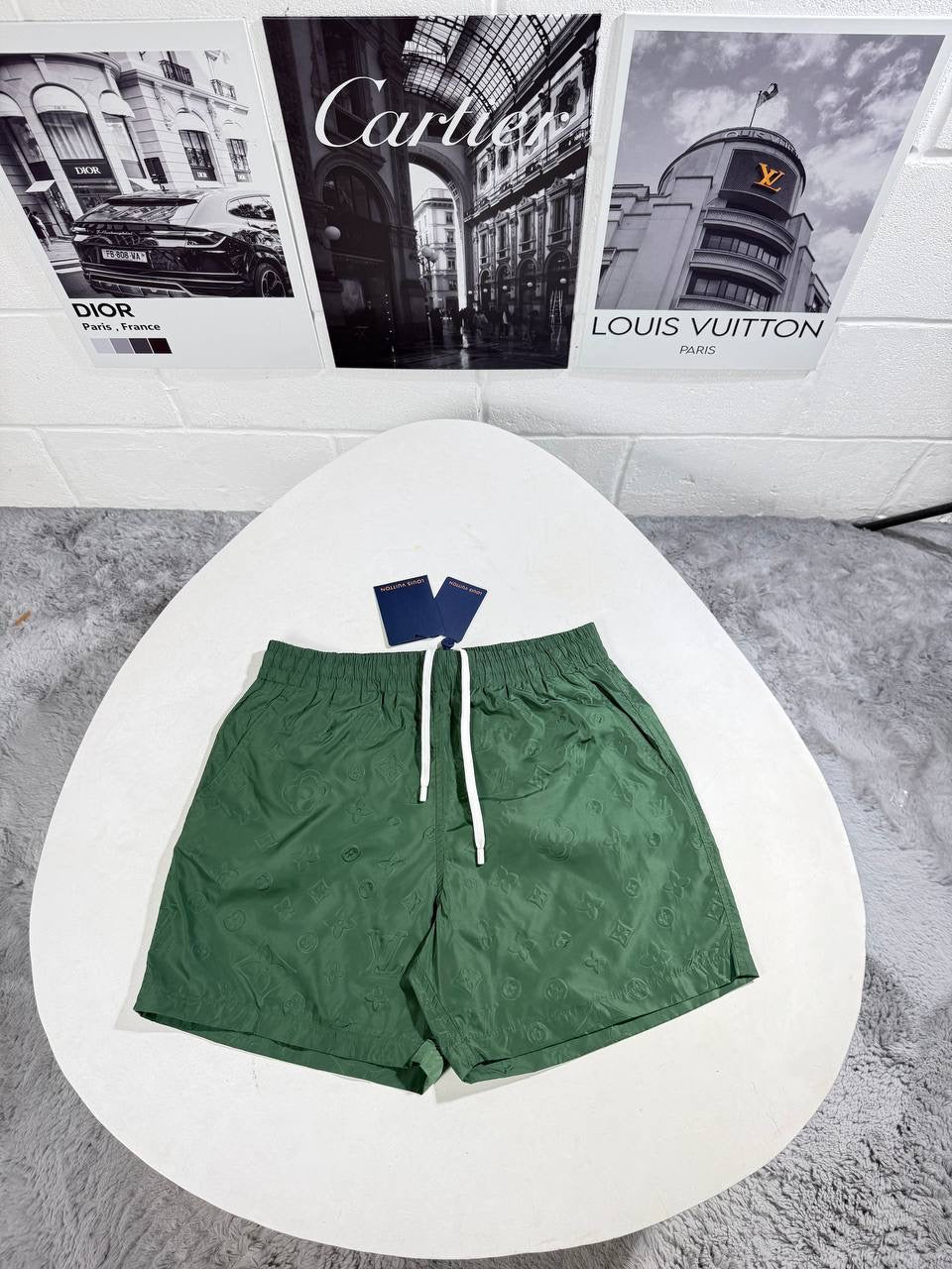 LVE SHORTS
