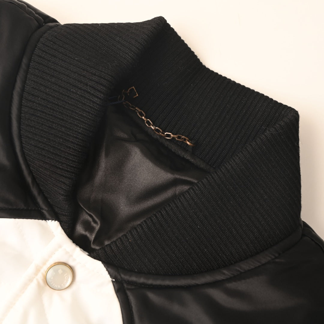 LVE BOMBER JACKET (Pre-order)
