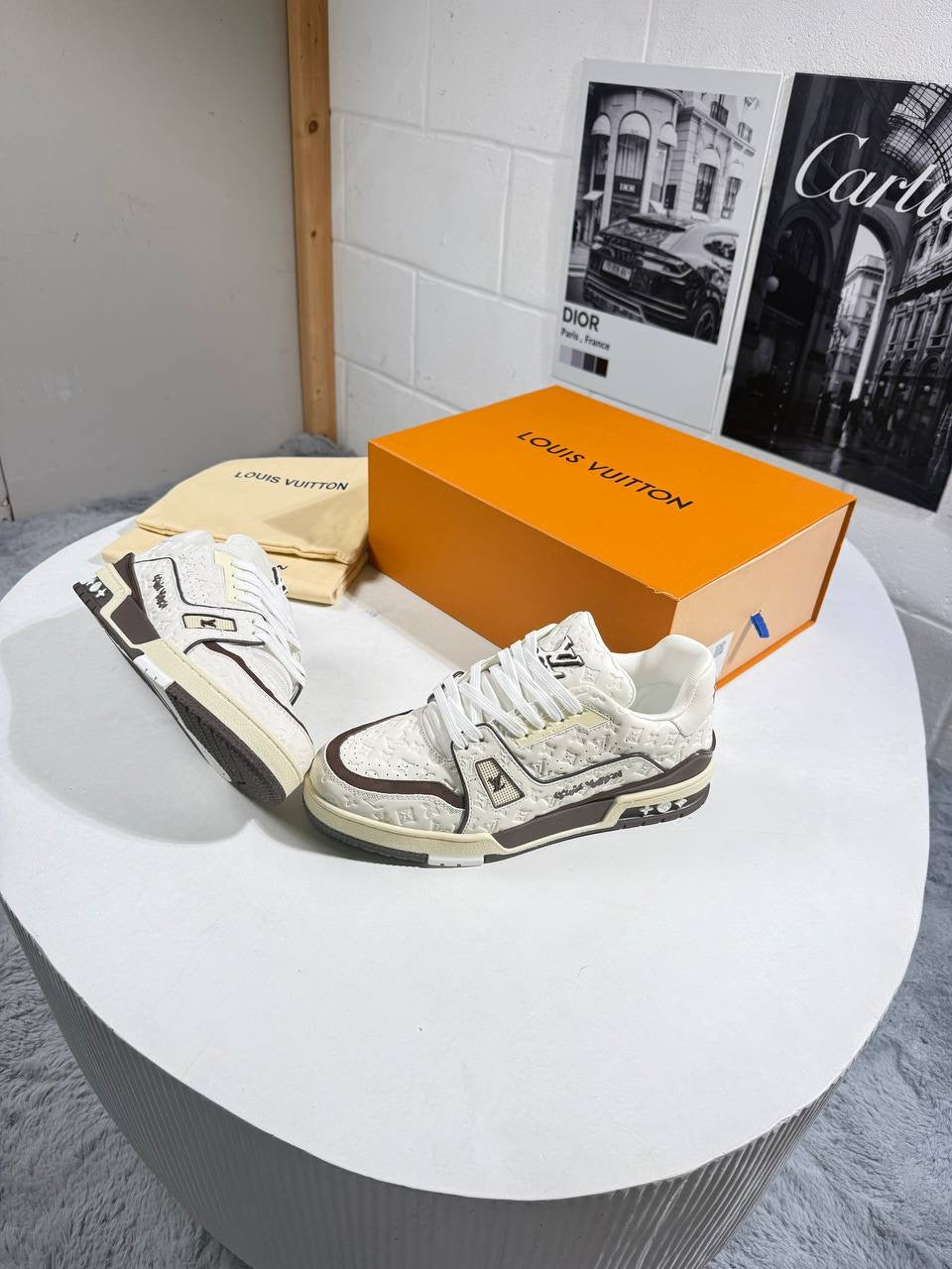 LVE TRAINERS WHITE&BROWN