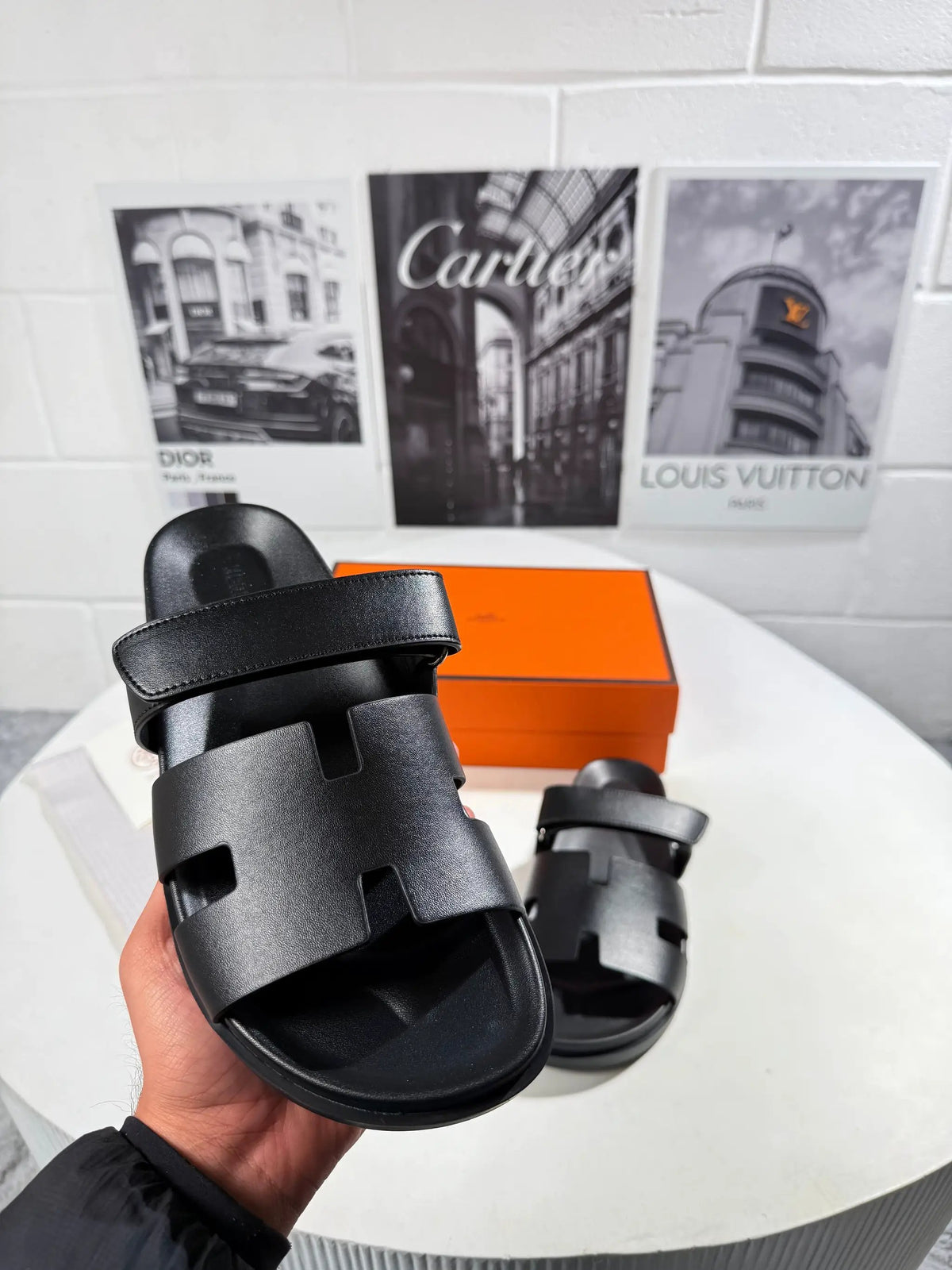 HRMS BLACK SLIDES MENS Stock supplier