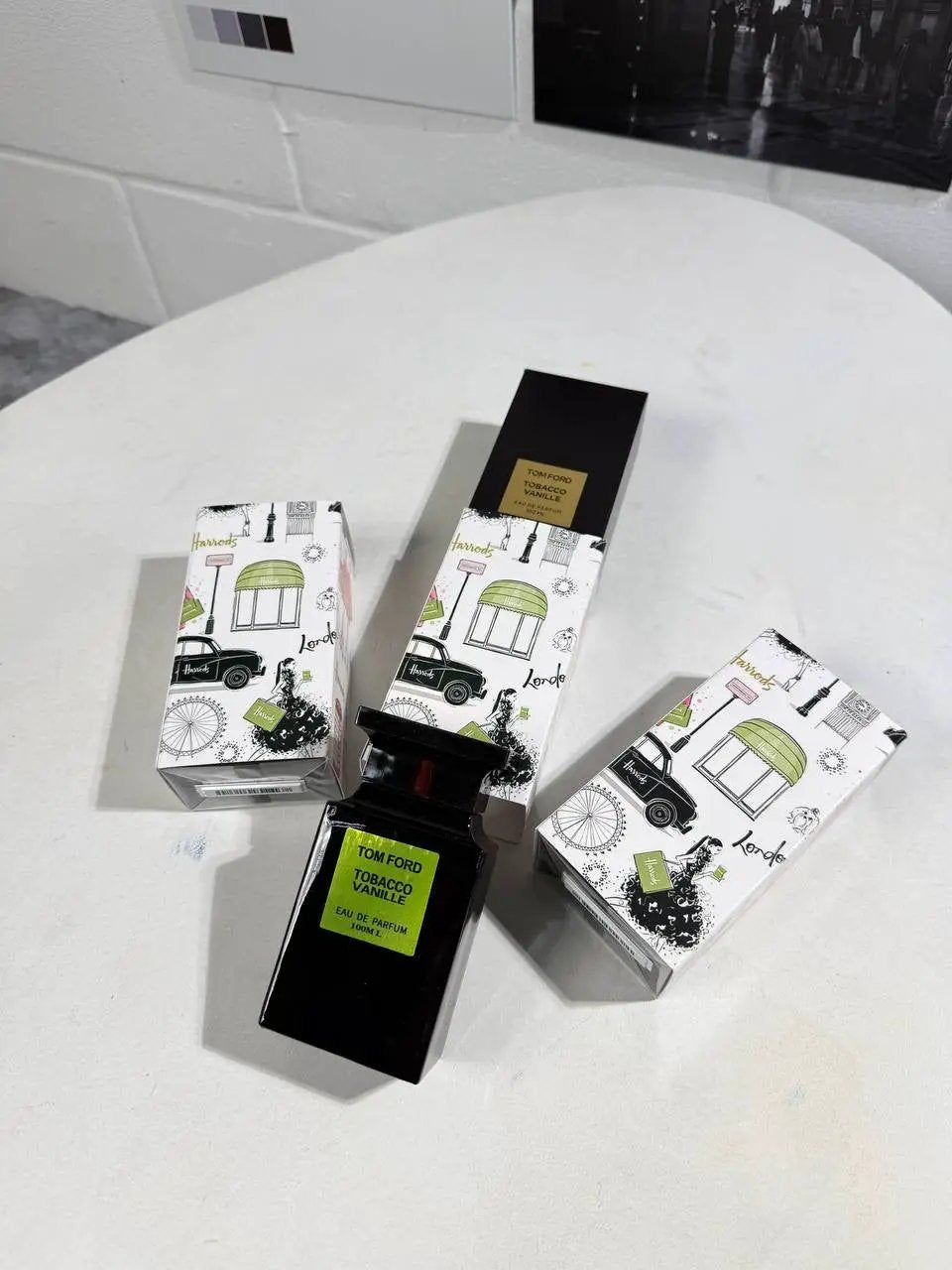 T FORD TABACCO VANILLE PERFUME by Stock supplier
