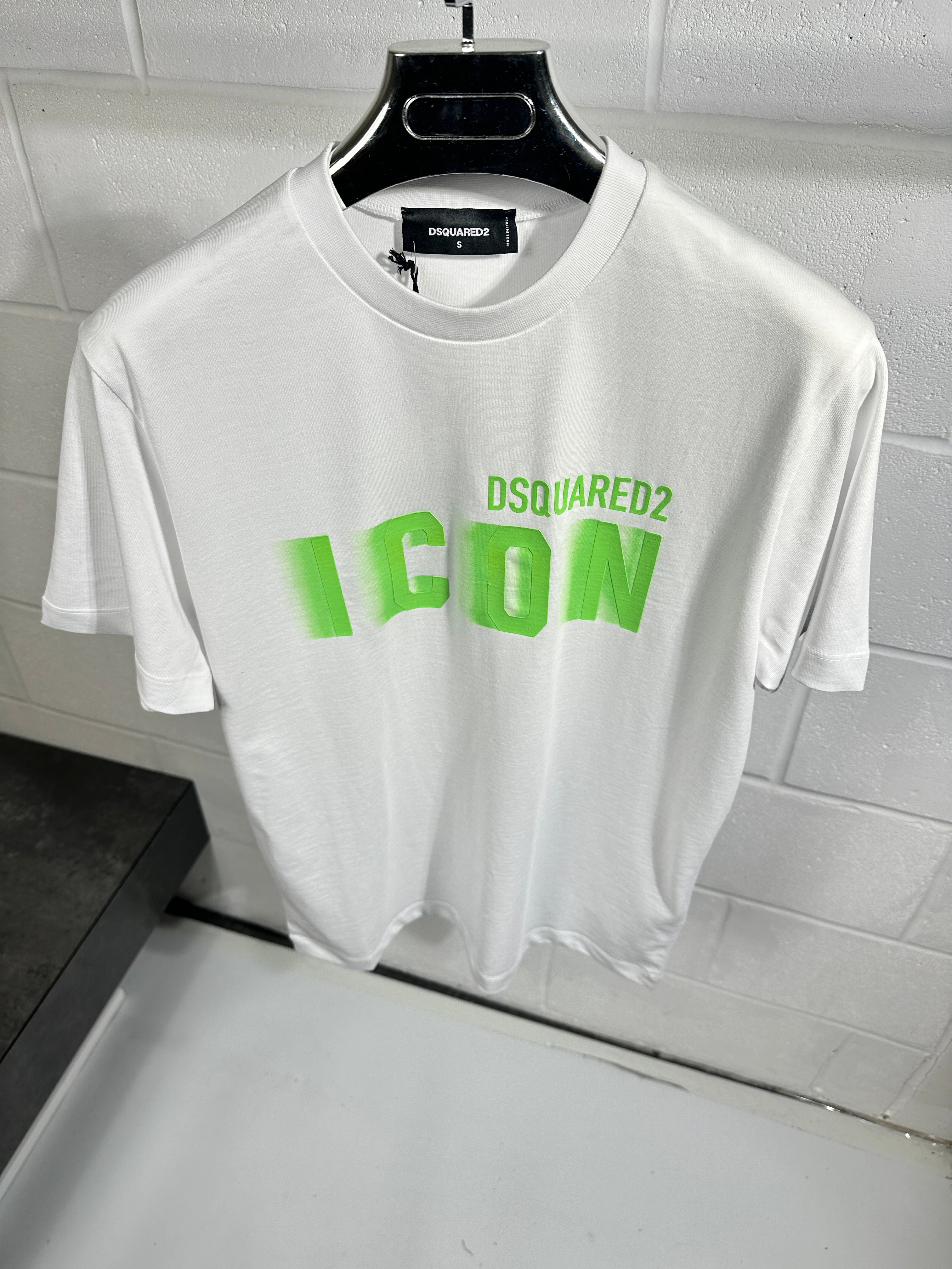 Icon tee white